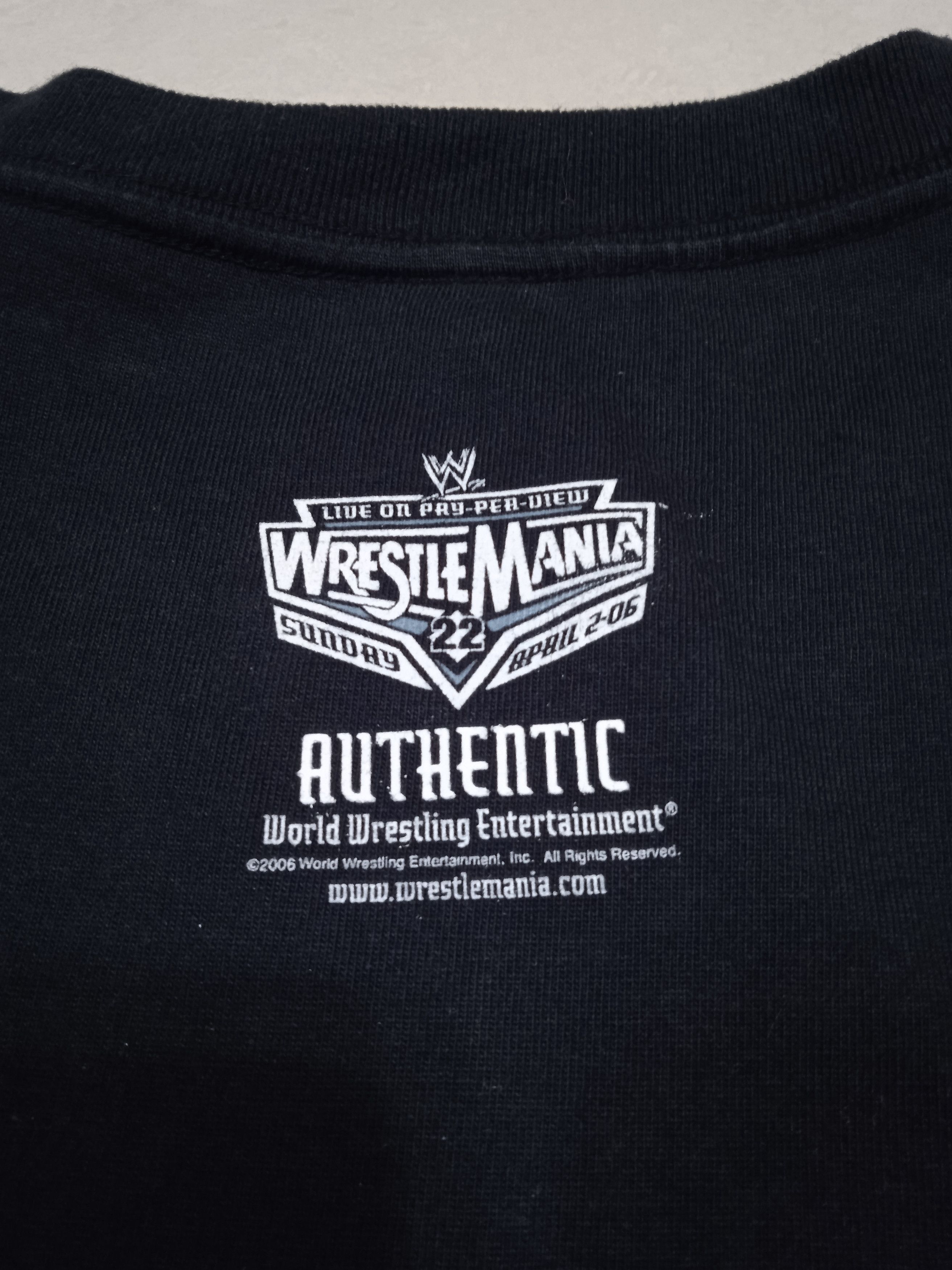 Vintage Vintage 00s WWE Undertaker 2006 T-Shirt Size US XL / EU 56 / 4 - 2 Thumbnail