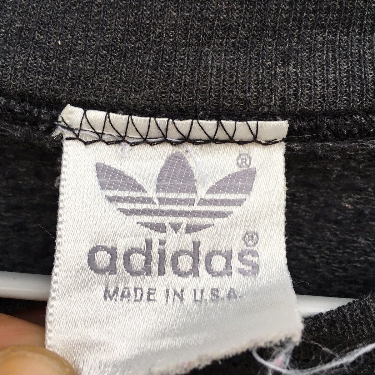 Adidas × Vintage Vintage Adidas Crewneck Sweatshirt Big Logo Size US M / EU 48-50 / 2 - 5 Thumbnail
