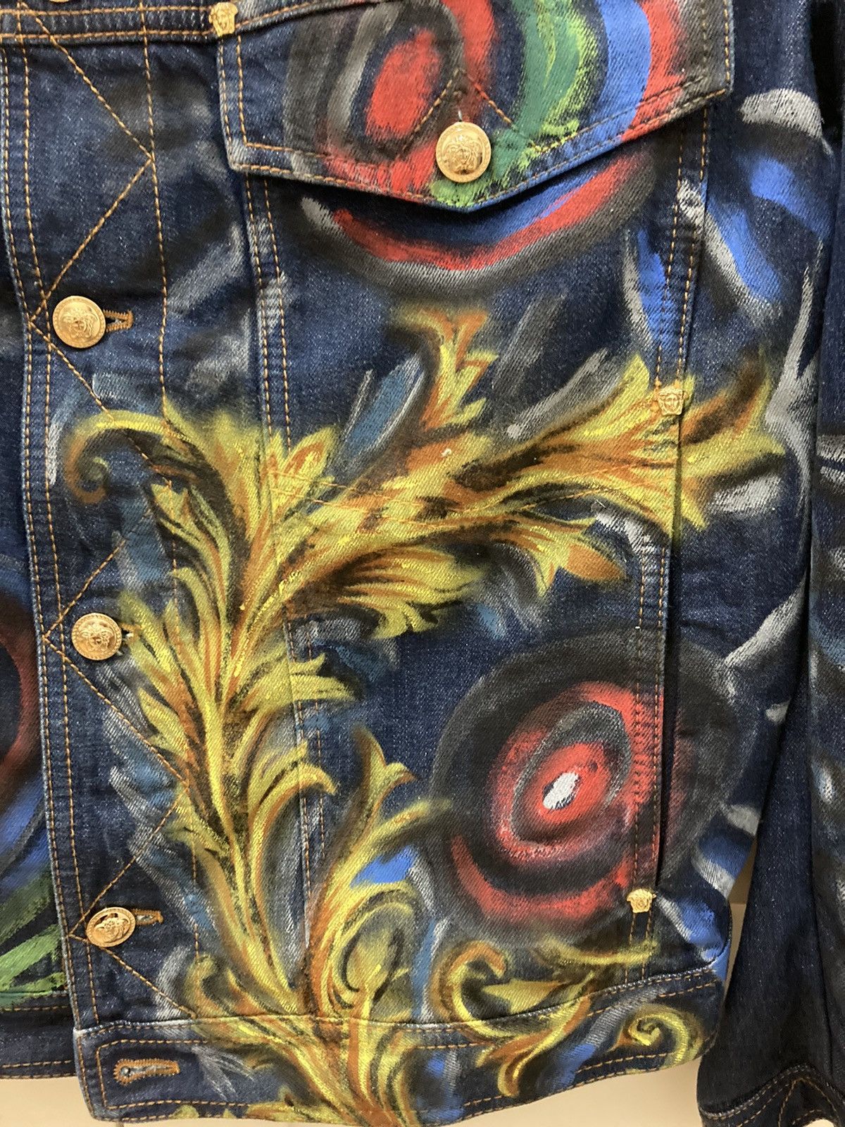 Versace VERSACE MAINLINE RARE HAND PAINTED JACKET Size US M / EU 48-50 / 2 - 9 Thumbnail