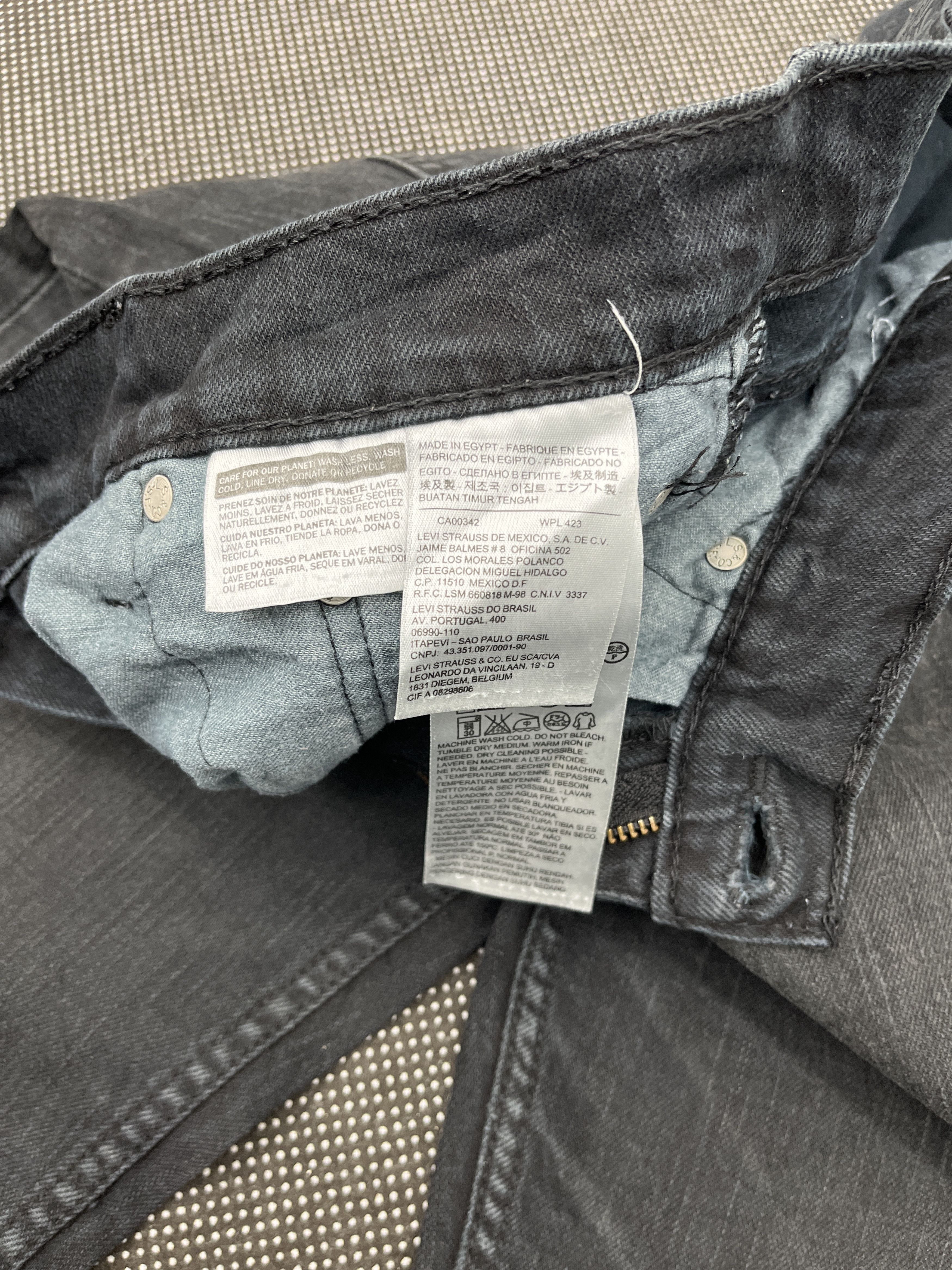 Levi's × Vintage Vintage Levis 511 Slim Fit Black Jeans - J052 Size US 30 / EU 46 - 8 Thumbnail