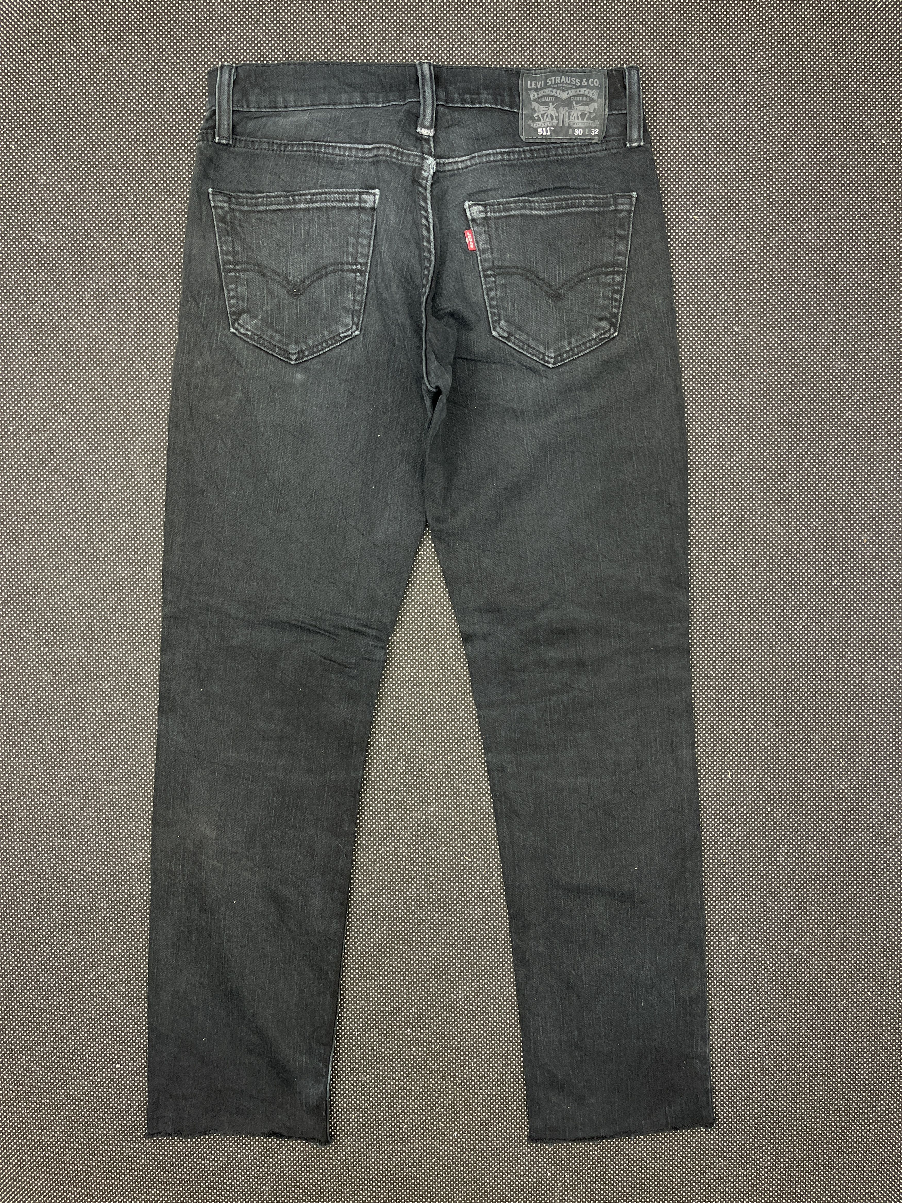 Levi's × Vintage Vintage Levis 511 Slim Fit Black Jeans - J052 Size US 30 / EU 46 - 2 Thumbnail