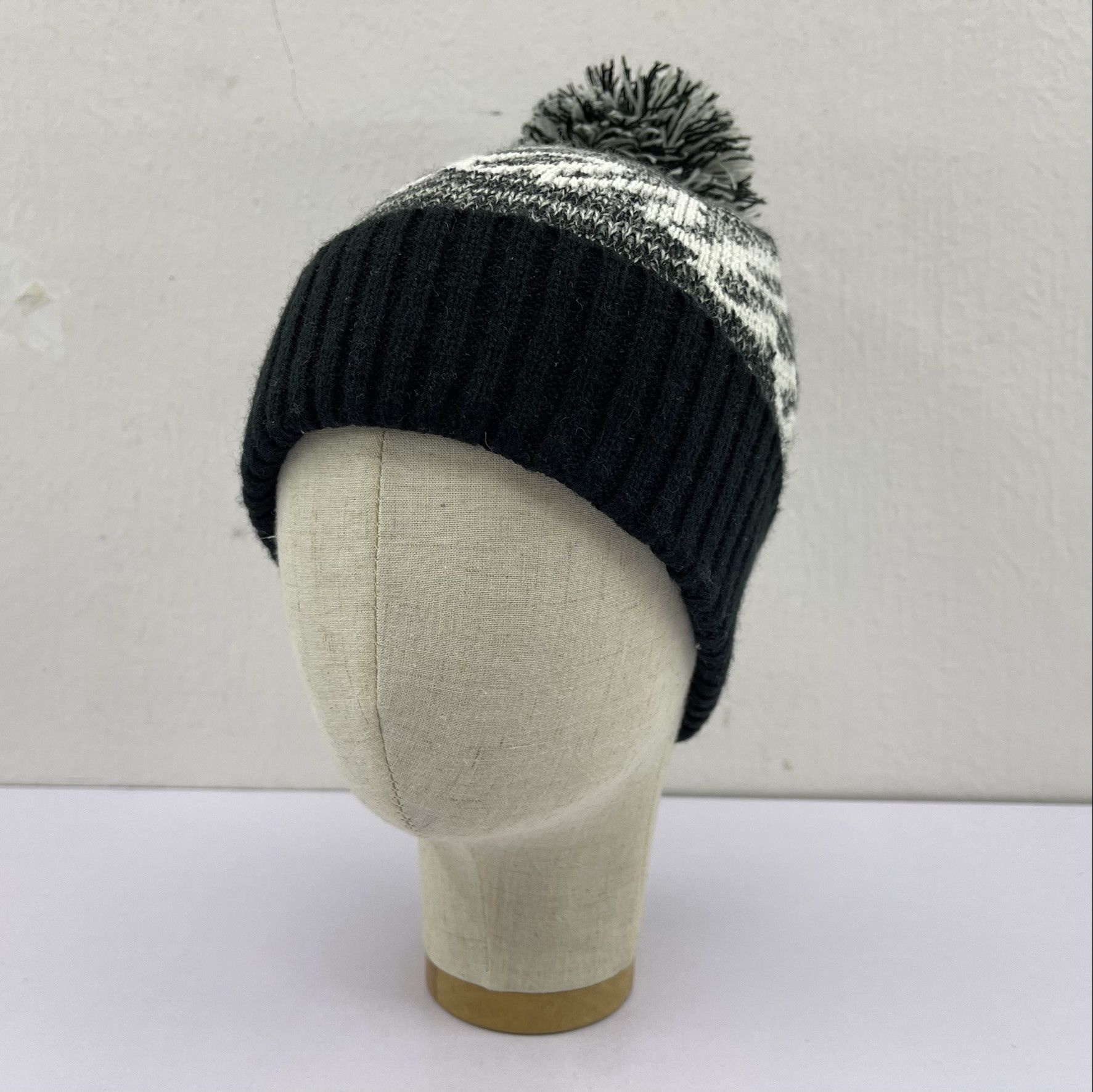 Vintage Barbie Spell Out Beanie Hats-BH3341 Size ONE SIZE - 2 Thumbnail