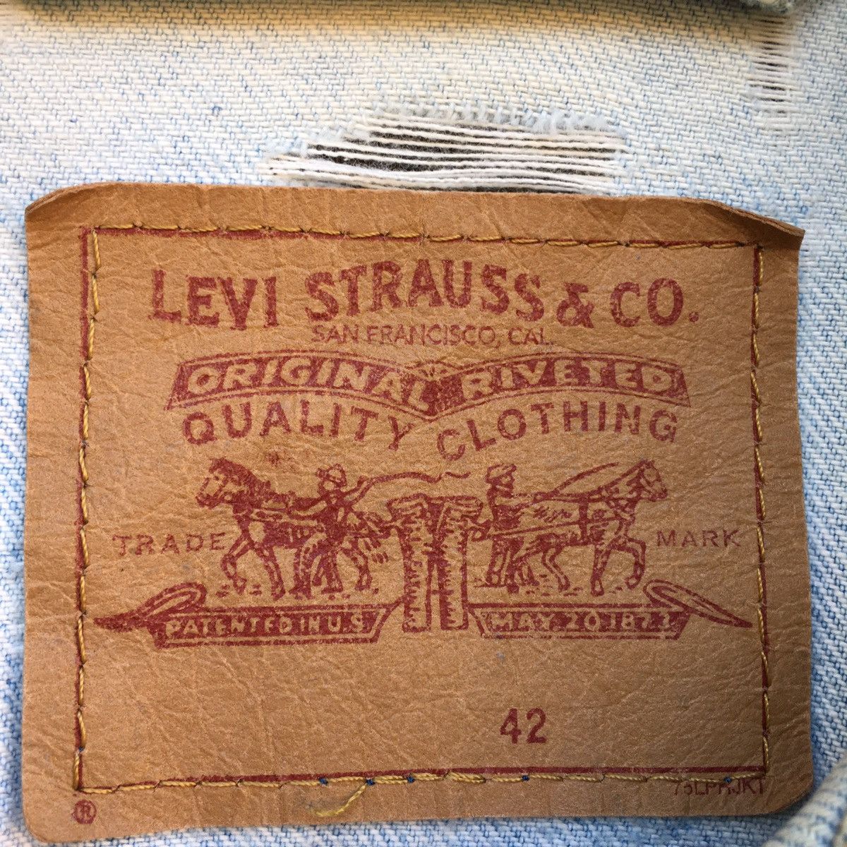 Levi's × Levi's Vintage Clothing × Vintage Vintage Levi’s 70s Denim Jacket Size US M / EU 48-50 / 2 - 9 Thumbnail