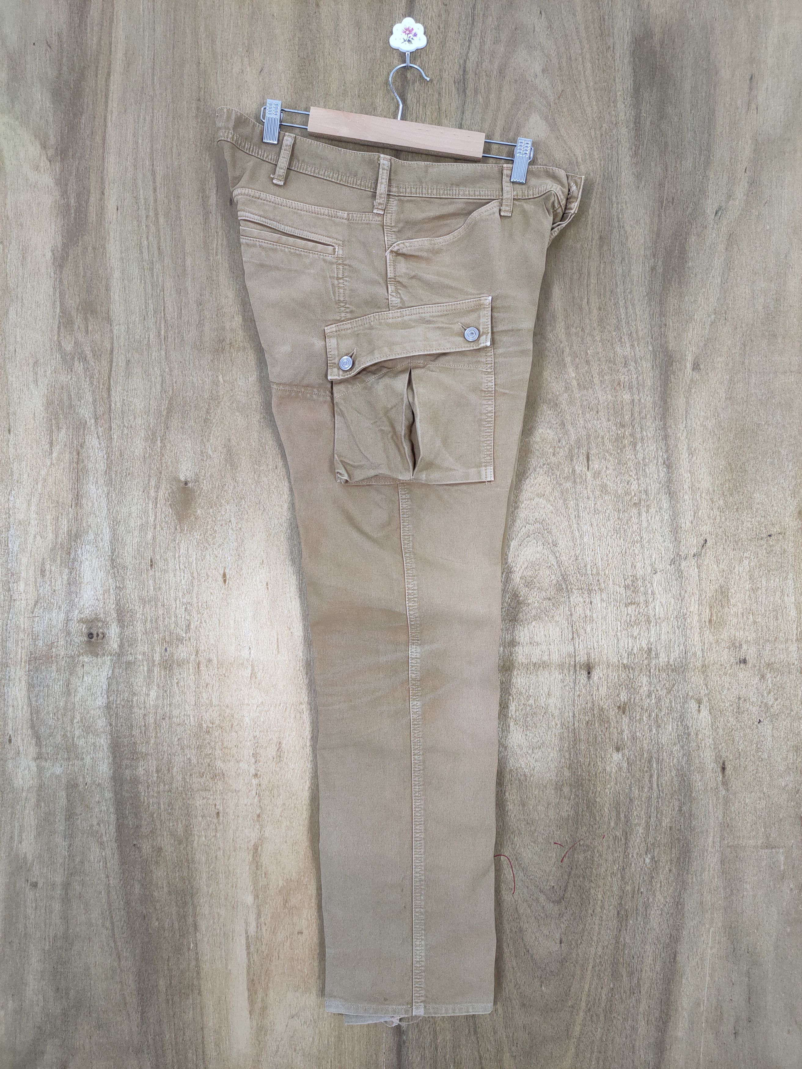Spellbound VINTAGE SPELLBOUND FADED BROWN CARGO PANTS Size US 33 - 12 Thumbnail