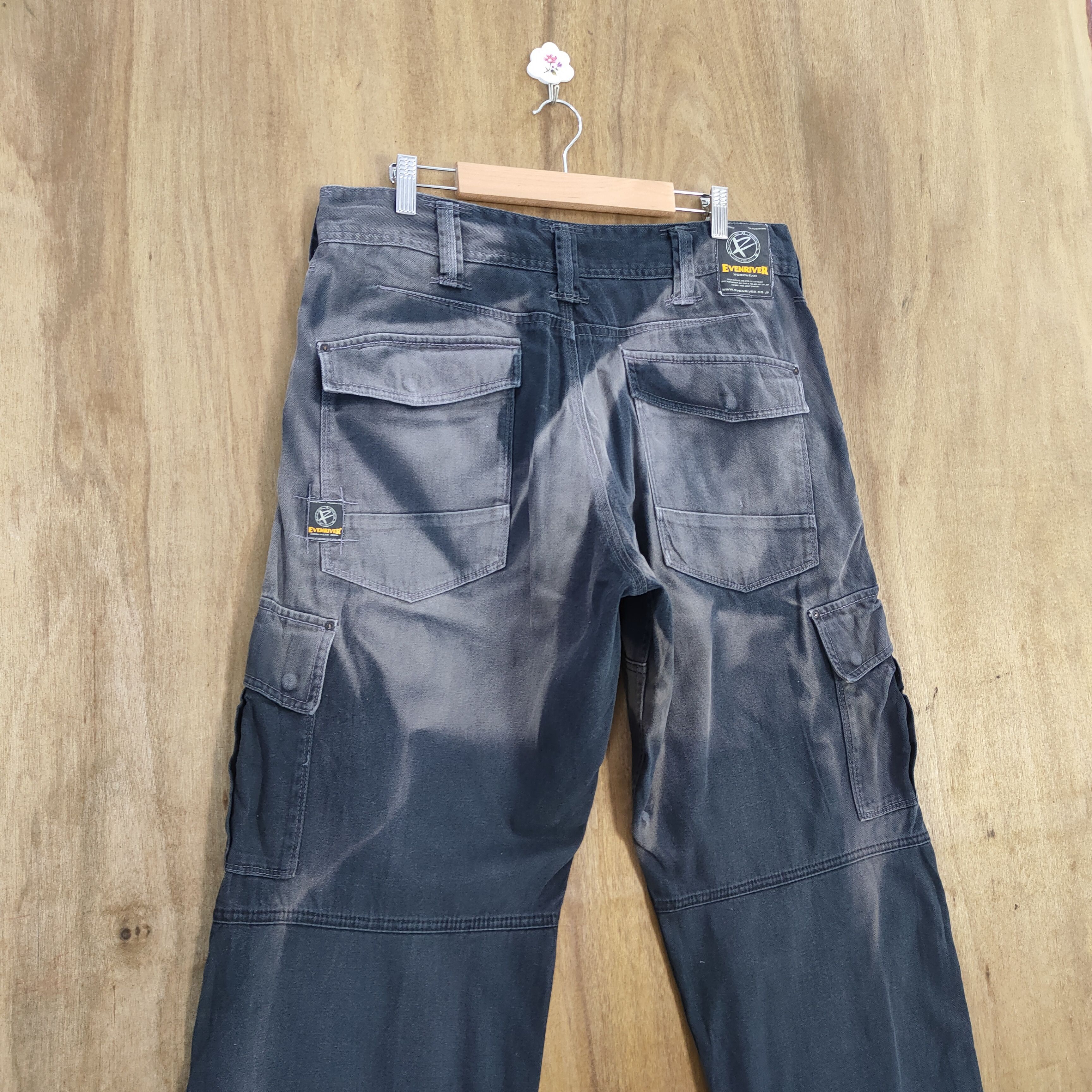 Japanese Brand VINTAGE EVENRIVER FADED WORKWEAR BAGGY CARGO PANTS Size US 36 / EU 52 - 11 Thumbnail