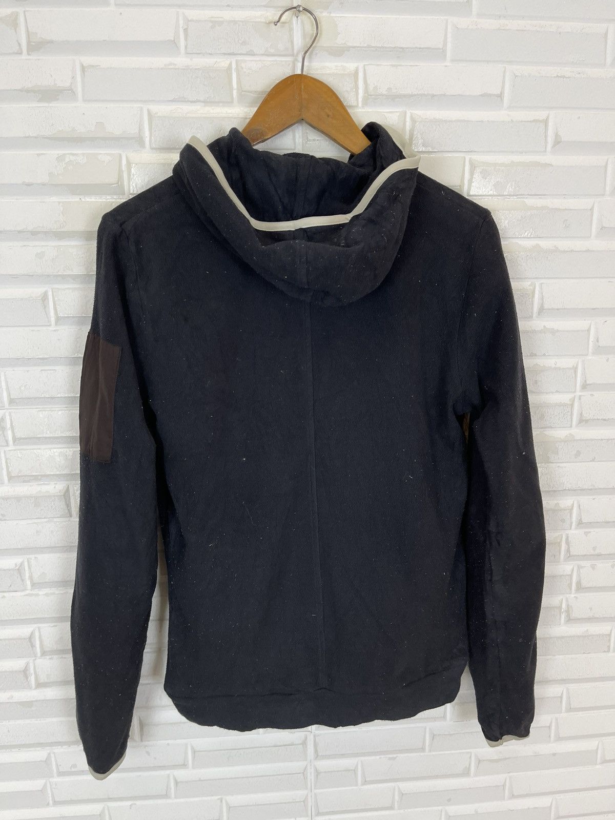 Undercover × Uniqlo Undercover U Hoodie Sweatshirt Size US S / EU 44-46 / 1 - 2 Thumbnail