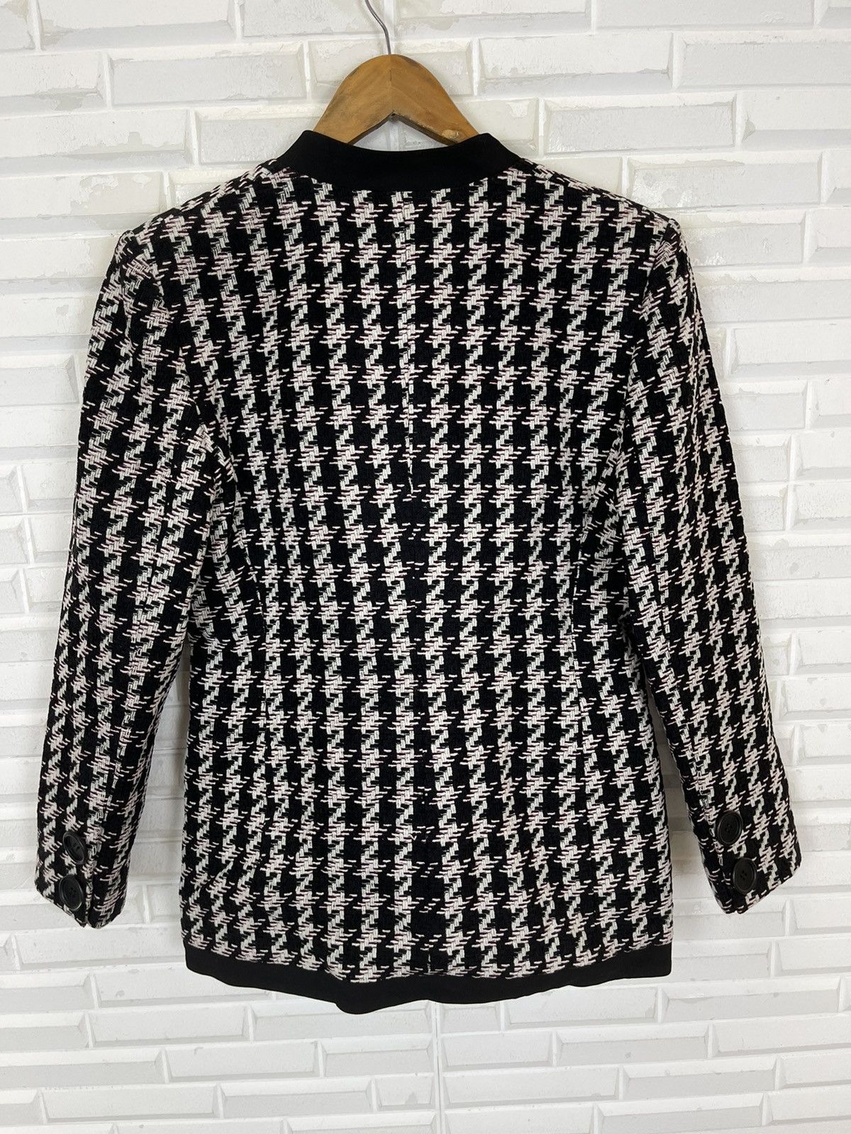 Dior VINTAGE TWEED JACKET CHRISTIAN DIOR PARIS Size M / US 6-8 / IT 42-44 - 4 Thumbnail