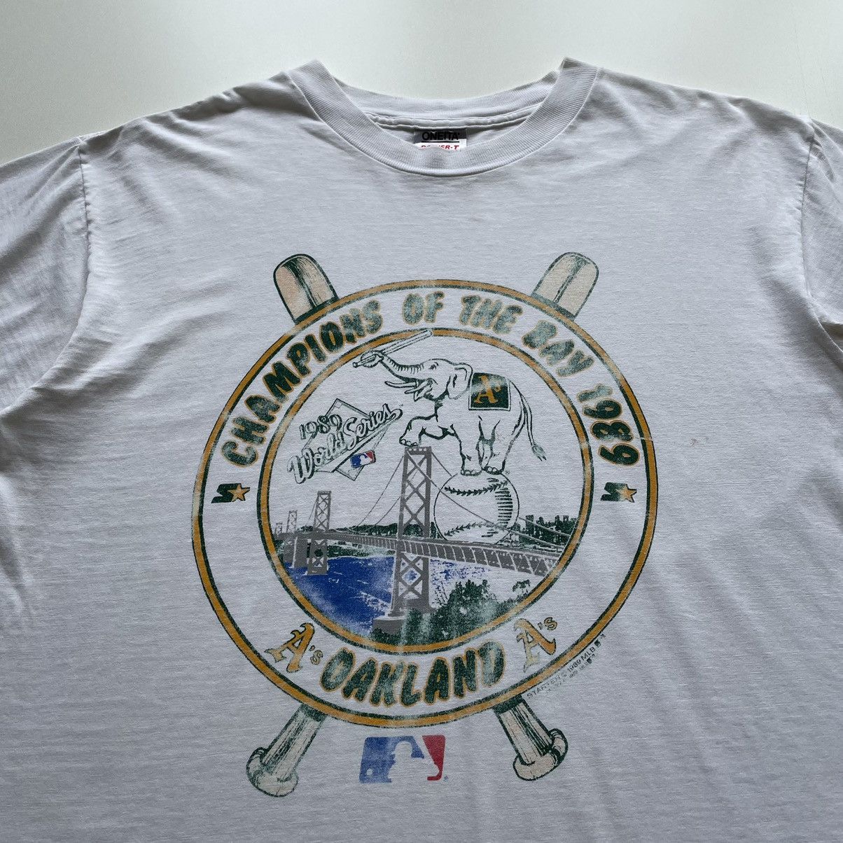 MLB × Vintage Vintage 80s Oakland Athletics World Series MLB Graphic Shirt Size US XL / EU 56 / 4 - 2 Thumbnail