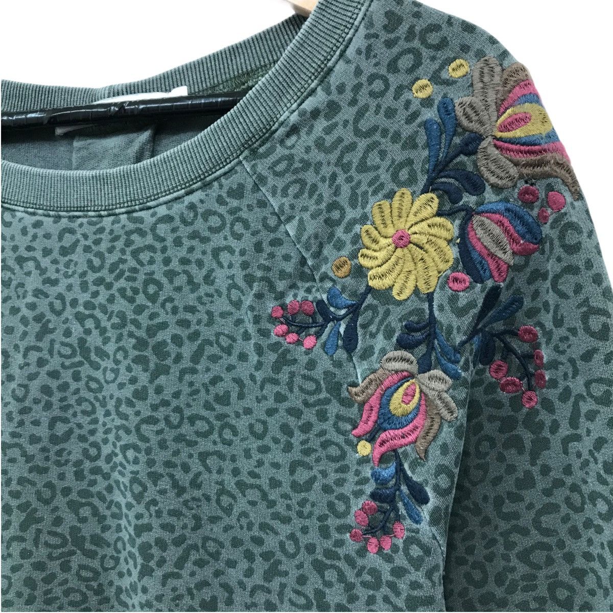 Japanese Brand Vintage Standard Grace Sweatshirt Jumper Art Design Flowers Size US M / EU 48-50 / 2 - 3 Thumbnail