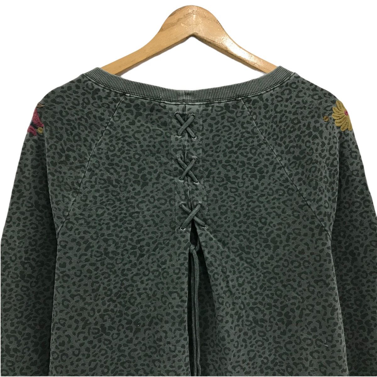 Japanese Brand Vintage Standard Grace Sweatshirt Jumper Art Design Flowers Size US M / EU 48-50 / 2 - 6 Thumbnail