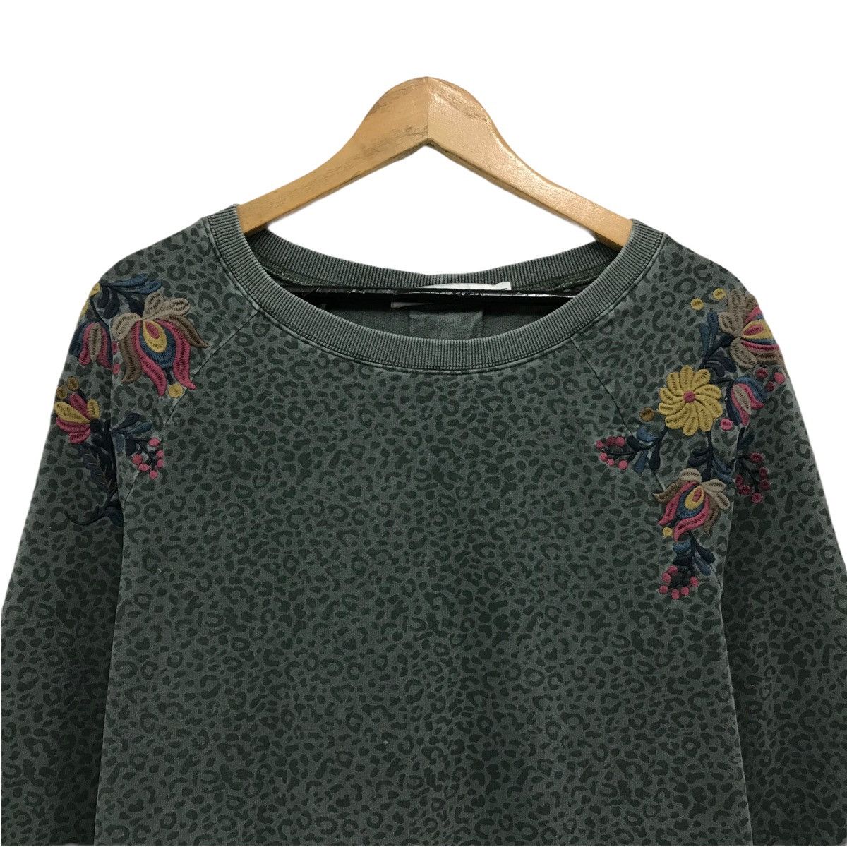 Japanese Brand Vintage Standard Grace Sweatshirt Jumper Art Design Flowers Size US M / EU 48-50 / 2 - 1 Thumbnail