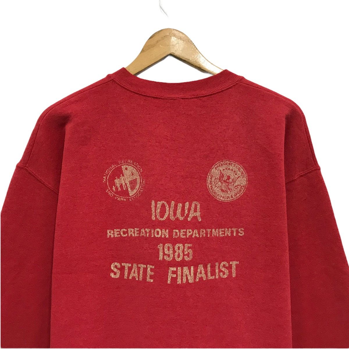 Vintage Vintage Gresham Track & Field Sweatshirt IOWA 1985 Size US M / EU 48-50 / 2 - 8 Thumbnail