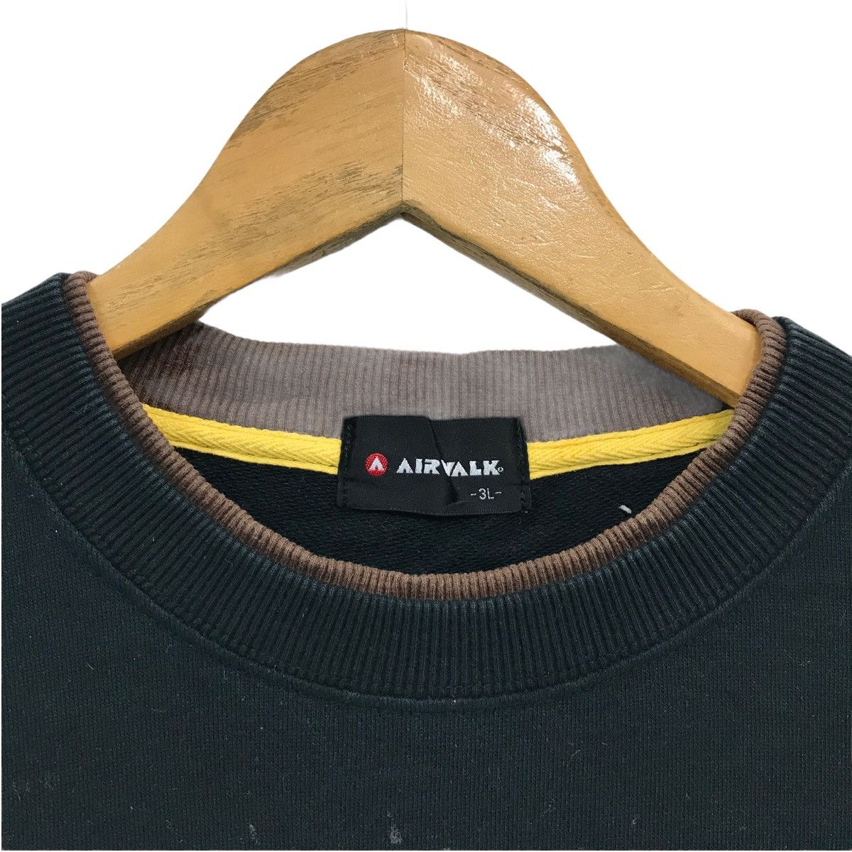 Airwalk × Vintage Vintage Air Walk Sweatshirt AirWalk Jumper AirWalk Pullover Size US XL / EU 56 / 4 - 5 Thumbnail