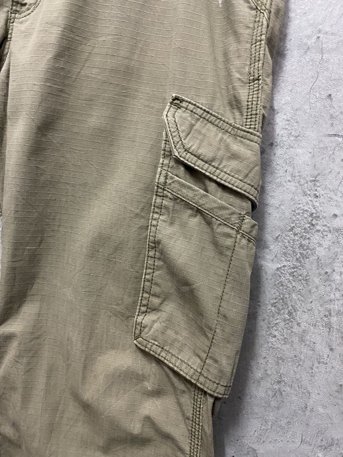 Carhartt × Vintage Vintage Carhartt Tactical Cargo Multi Pocket Relaxed Fit Size US 36 / EU 52 - 5 Thumbnail