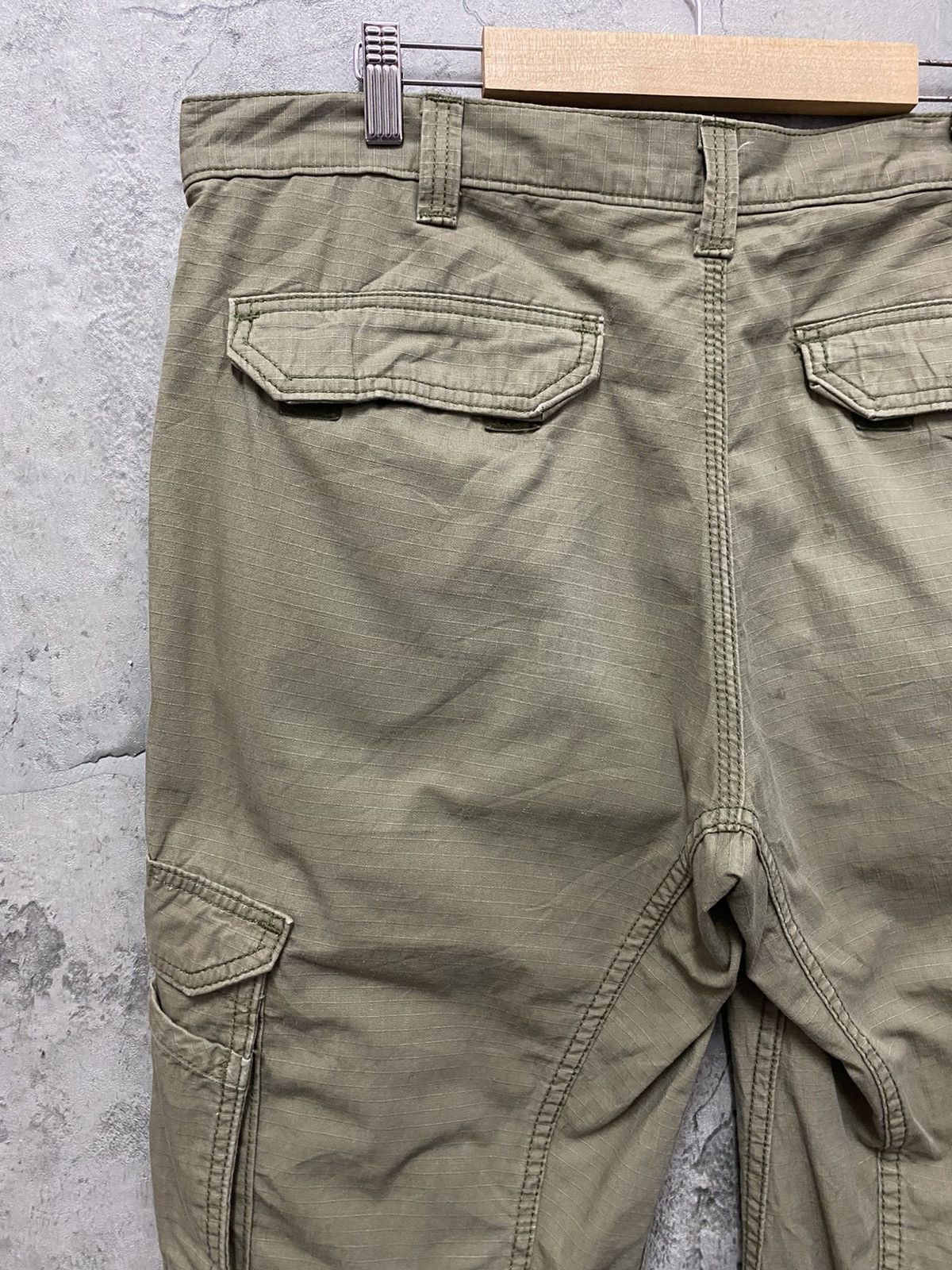 Carhartt × Vintage Vintage Carhartt Technical Cargo Multi Pocket Relaxed Fit Size US 36 / EU 52 - 14 Thumbnail