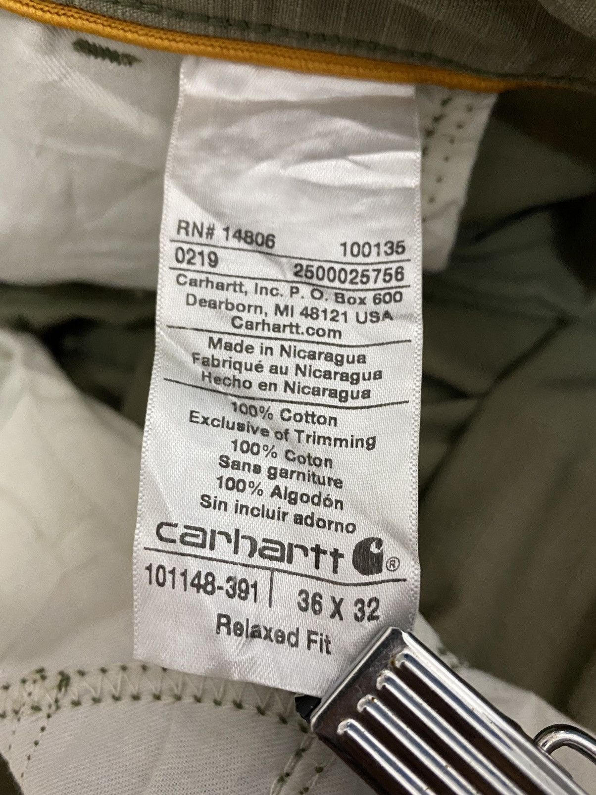 Carhartt × Vintage Vintage Carhartt Technical Cargo Multi Pocket Relaxed Fit Size US 36 / EU 52 - 18 Thumbnail