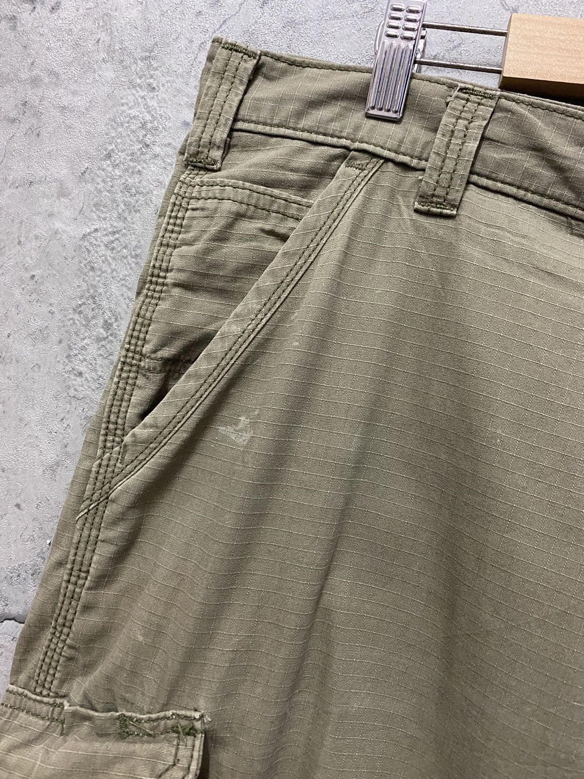Carhartt × Vintage Vintage Carhartt Technical Cargo Multi Pocket Relaxed Fit Size US 36 / EU 52 - 21 Thumbnail