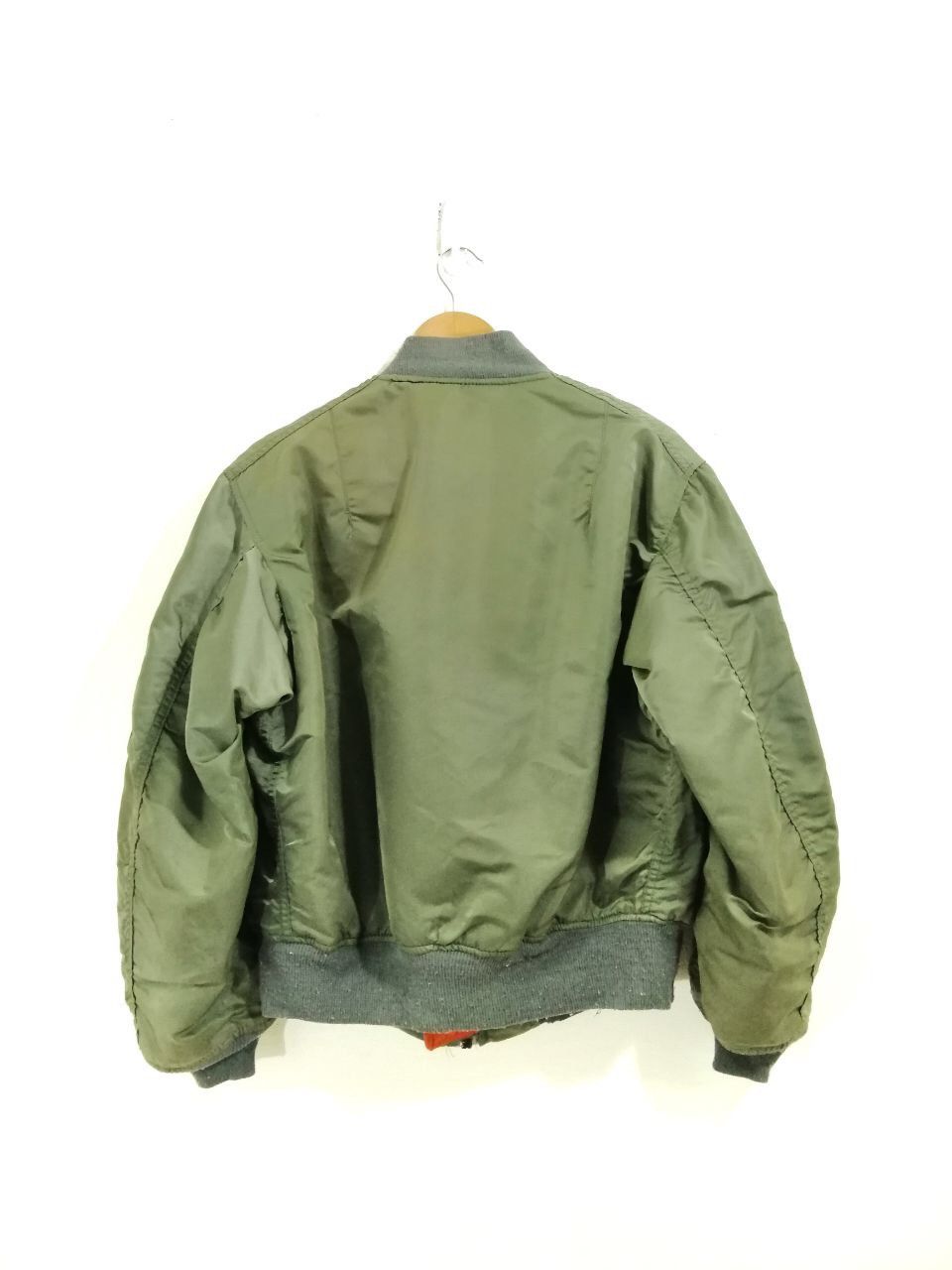 Alpha Industries Vintage Alpha Industries Riversible MA-1 Bomber Jacket Green Size US L / EU 52-54 / 3 - 2 Thumbnail