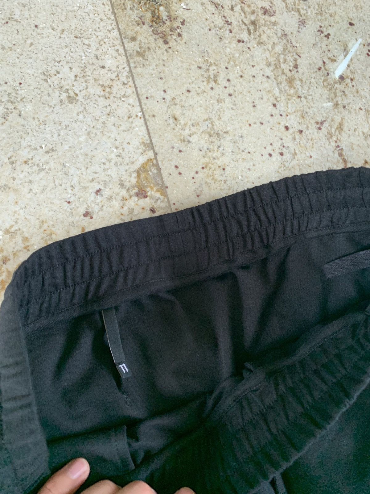 Boris Bidjan Saberi Logo Drop Sweat Pants in Black Size US 34 / EU 50 - 12 Thumbnail