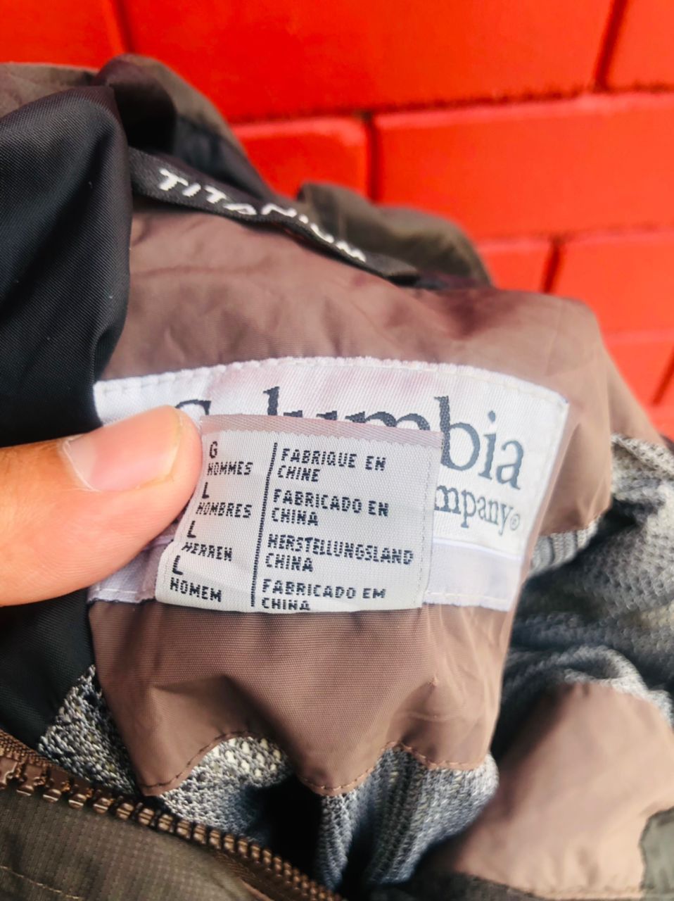 Columbia Vintage Columbia Designer Streetwear Fashion Style Jacket Size US L / EU 52-54 / 3 - 15 Thumbnail