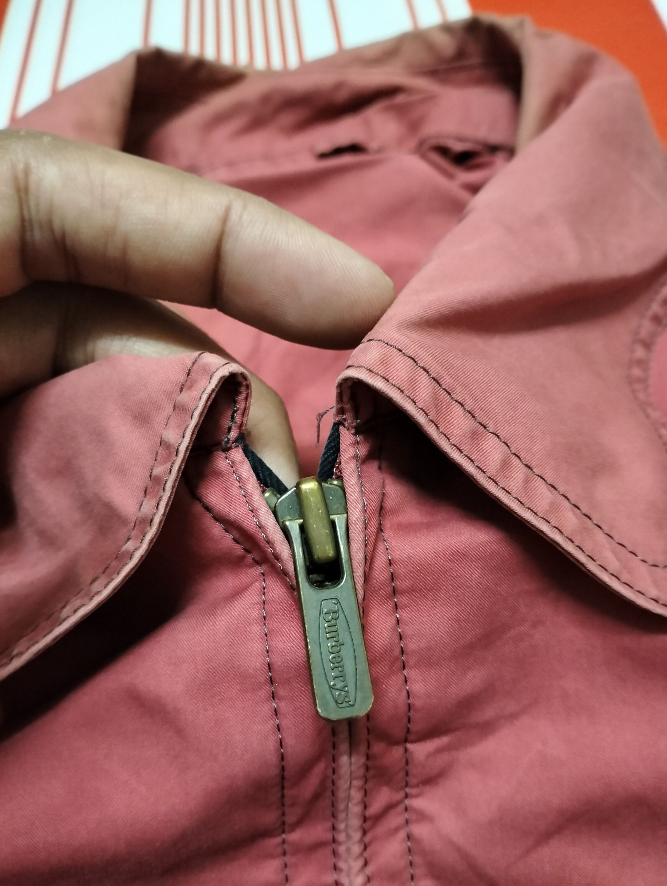 Burberry × Vintage Vtg Burberrys Nova Check Jacket Size US M / EU 48-50 / 2 - 6 Thumbnail