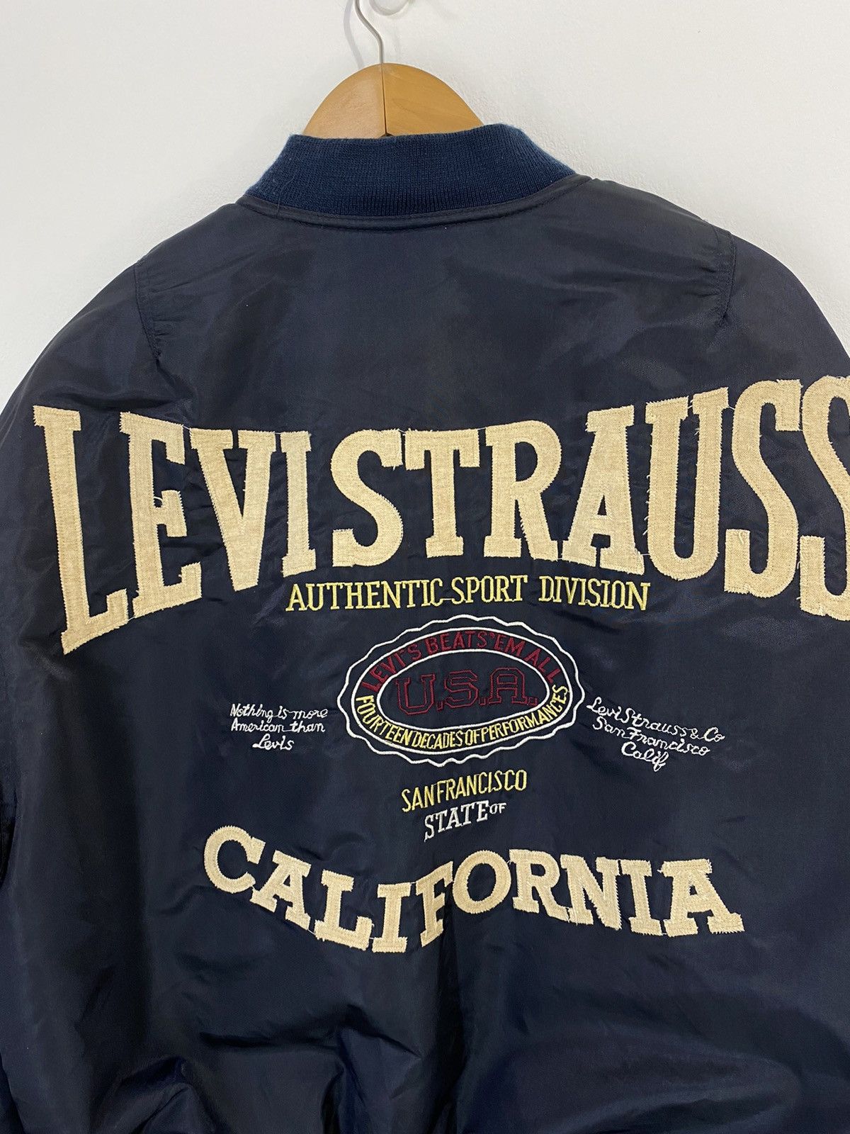 Levi's Levi’s Bomber Jacket Big Logo Levi’s San Francisco Design Size US L / EU 52-54 / 3 - 3 Thumbnail
