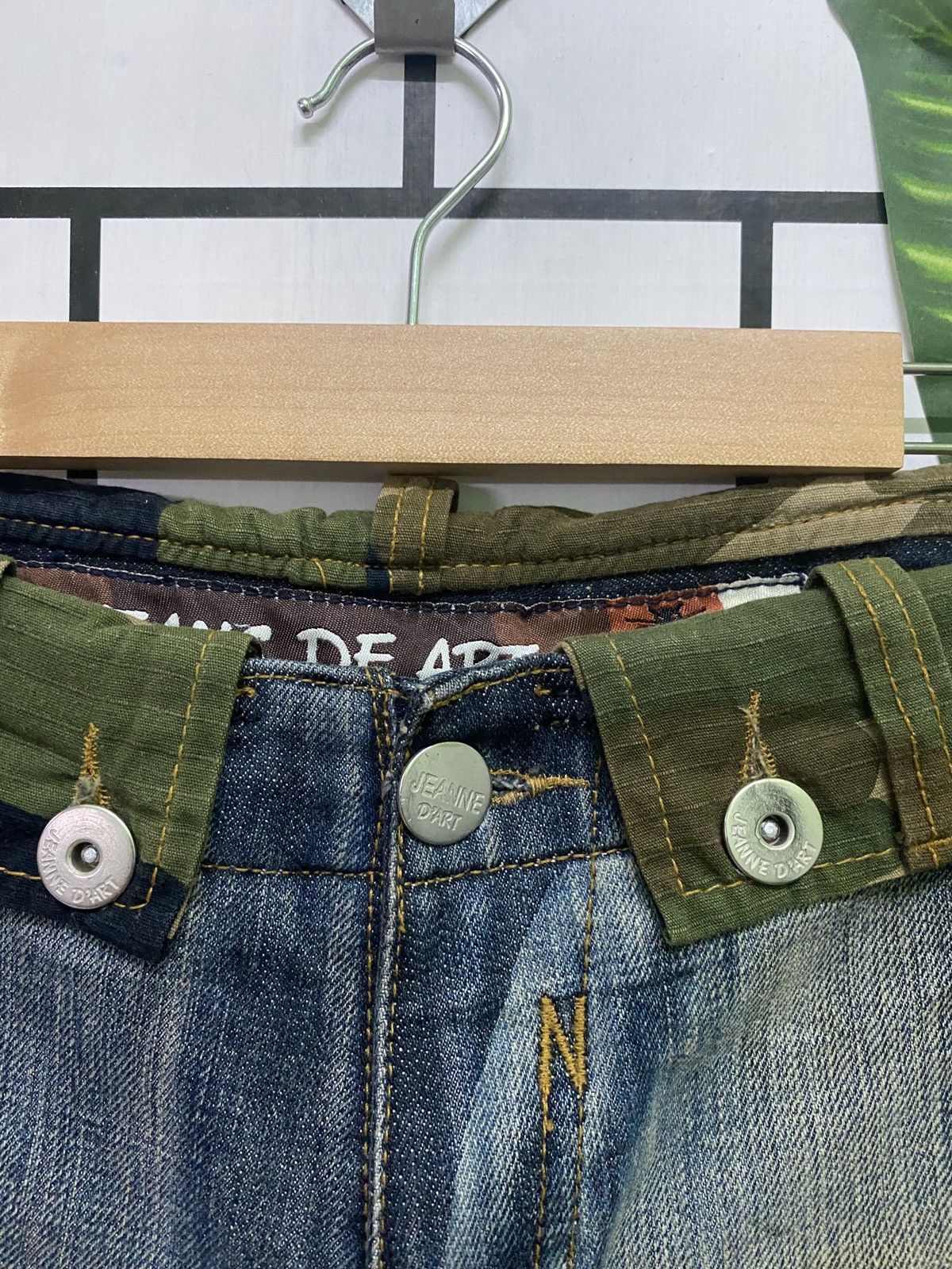 If Six Was Nine JEANS DE ART Camo Bush Flared Bootcut Pant Denim Size US 31 - 6 Thumbnail