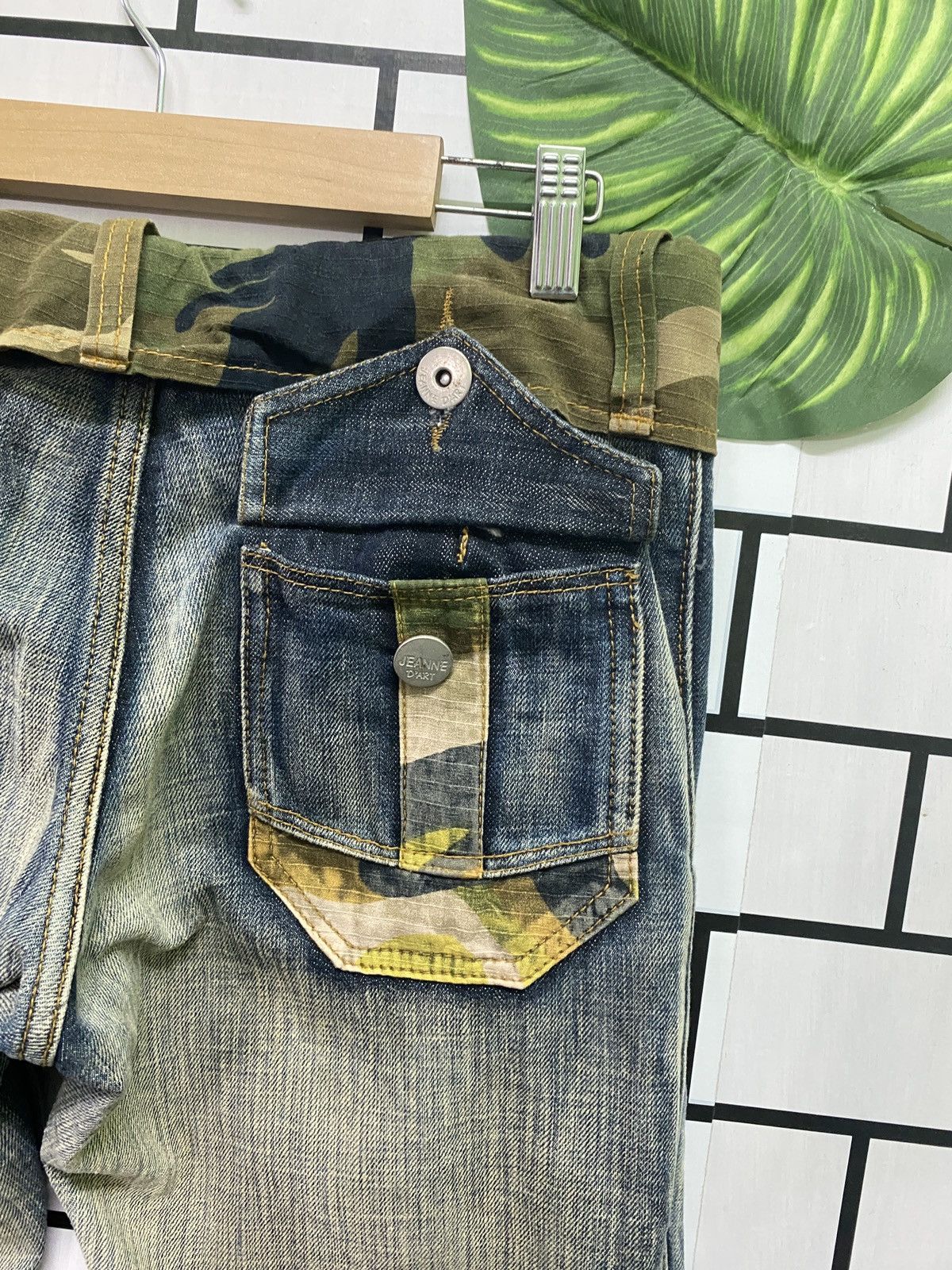 If Six Was Nine JEANS DE ART Camo Bush Flared Bootcut Pant Denim Size US 31 - 15 Thumbnail