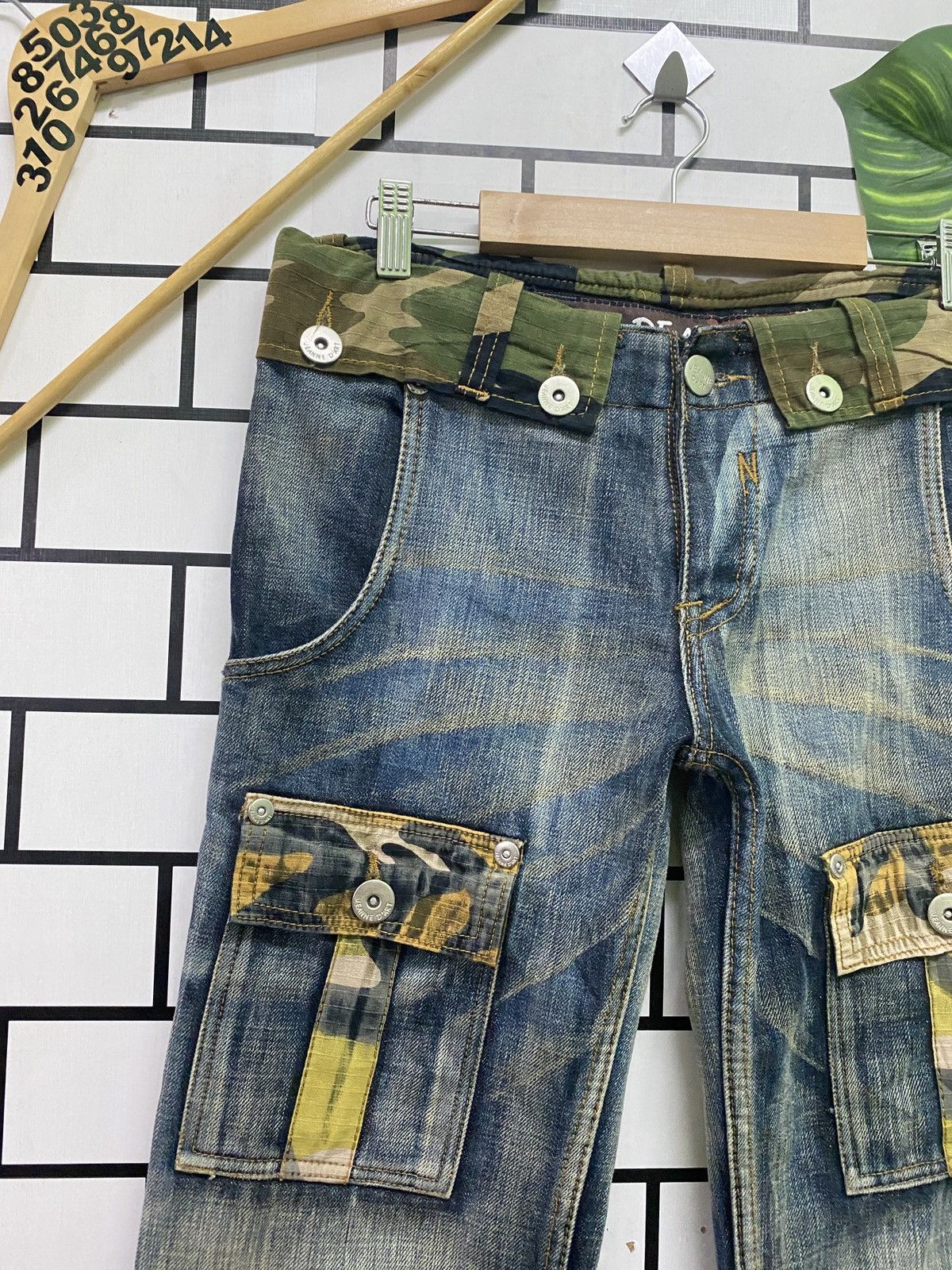 If Six Was Nine JEANS DE ART Camo Bush Flared Bootcut Pant Denim Size US 31 - 4 Thumbnail