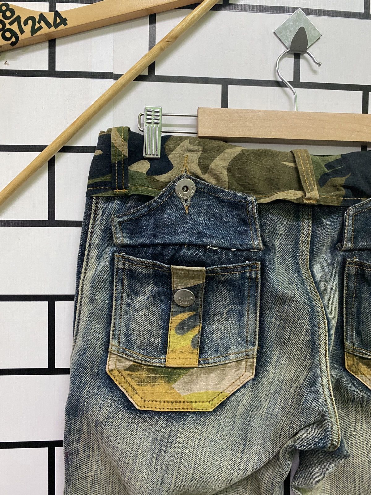 If Six Was Nine JEANS DE ART Camo Bush Flared Bootcut Pant Denim Size US 31 - 14 Thumbnail