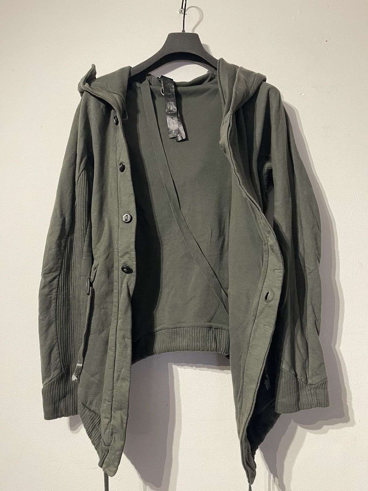 11 By Boris Bidjan Saberi × Boris Bidjan Saberi Boris Bidjan Saberi Mainline AW12-13 Olive Cardigan Hoodie Size US L / EU 52-54 / 3 - 6 Thumbnail