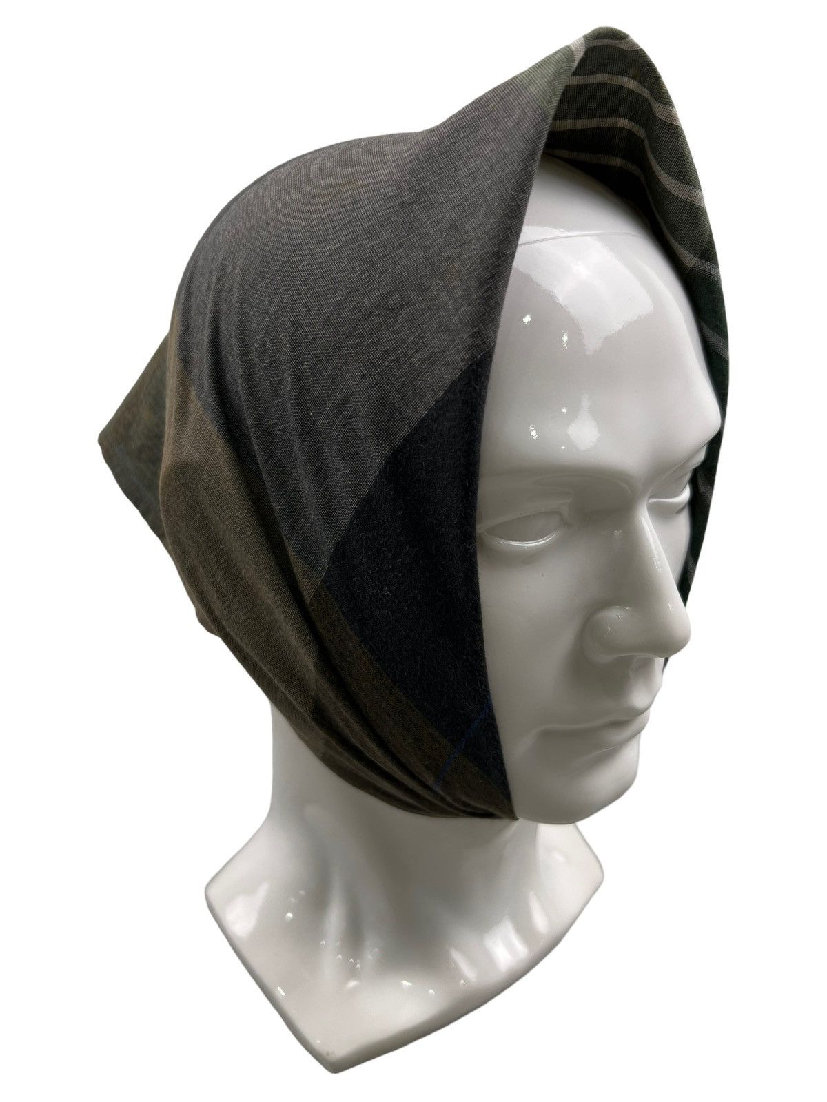 Roberta di Camerino Roberta Di Camerino Handkerchief Neckerchief Pocketsquare Size ONE SIZE - 1 Thumbnail