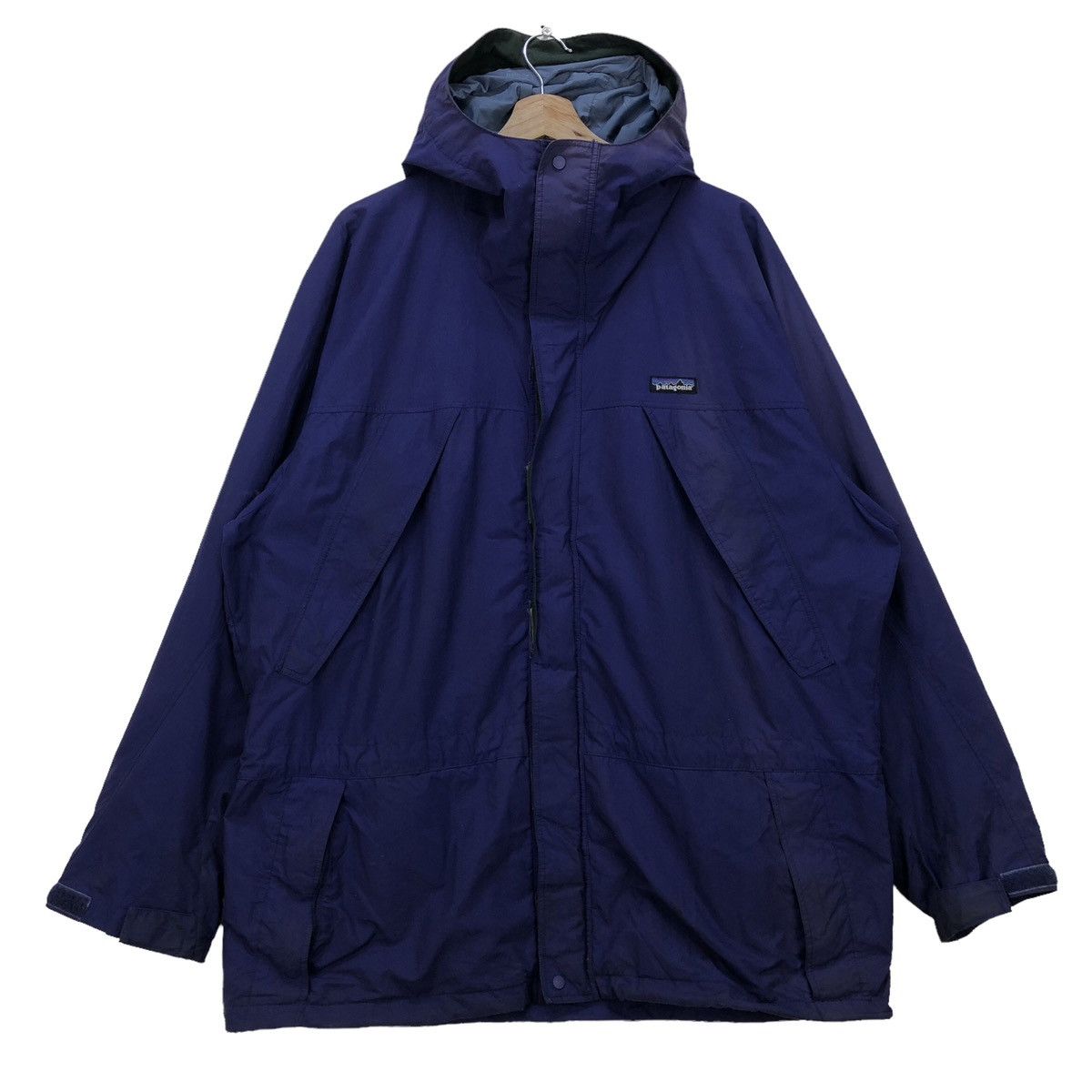 Patagonia Vintage Patagonia Hooded Faded Jacket Size US L / EU 52-54 / 3 - 1 Thumbnail