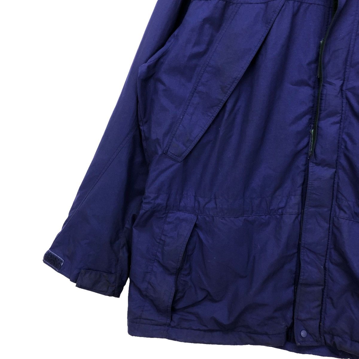 Patagonia Vintage Patagonia Hooded Faded Jacket Size US L / EU 52-54 / 3 - 3 Thumbnail