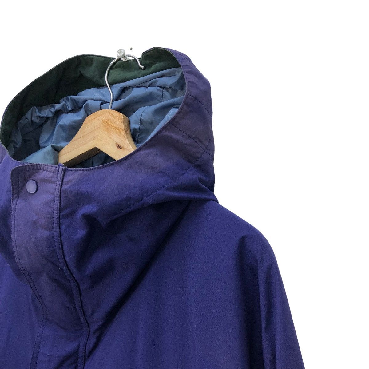 Patagonia Vintage Patagonia Hooded Faded Jacket Size US L / EU 52-54 / 3 - 7 Thumbnail