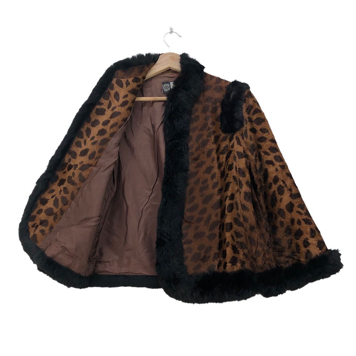 Other Awesome Leopard Fur Croppy Jacket Size M / US 6-8 / IT 42-44 - 1 Thumbnail