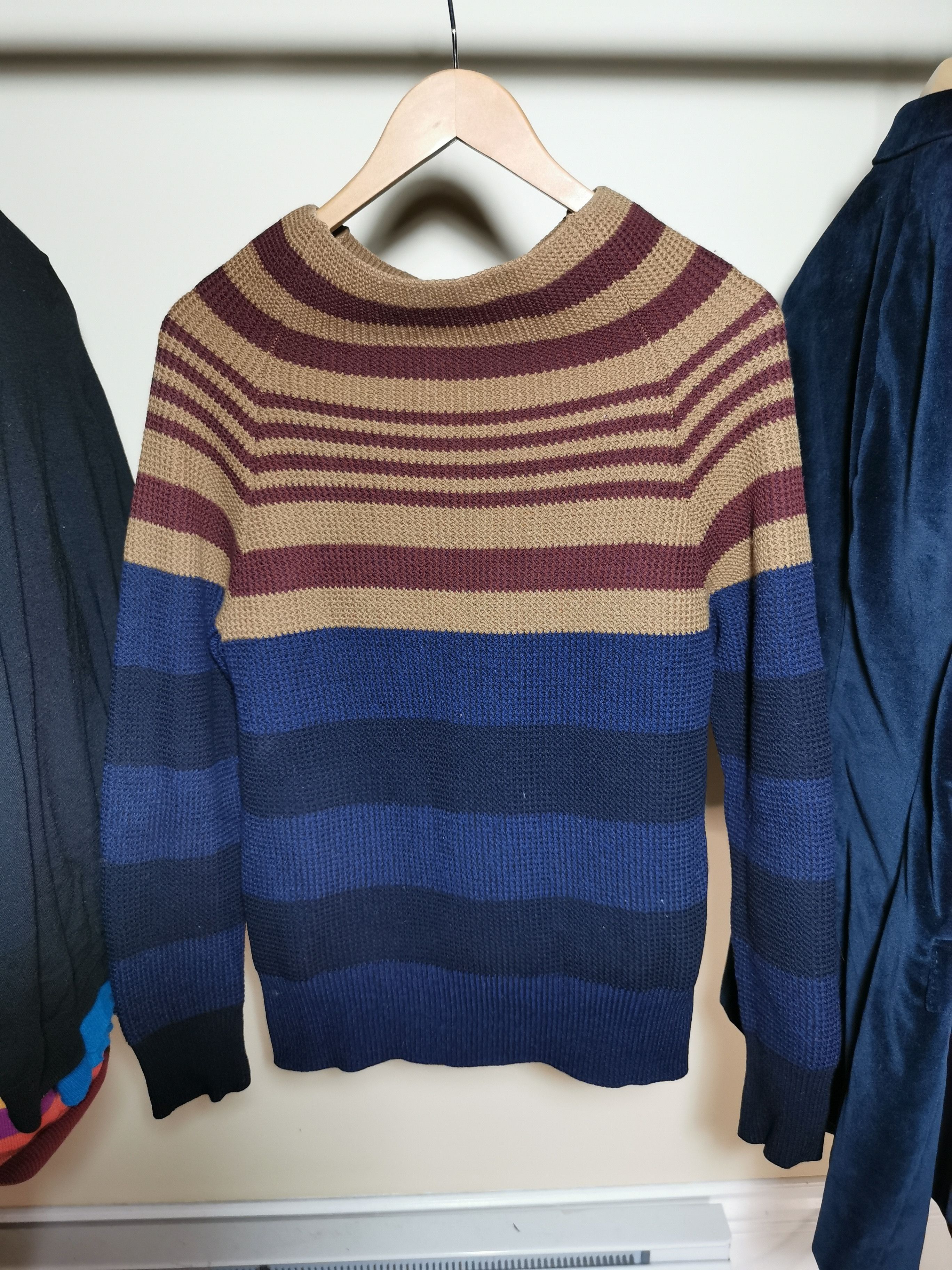 Burberry Mock-Neck Striped Knit Size US XS / EU 42 / 0 - 1 Thumbnail