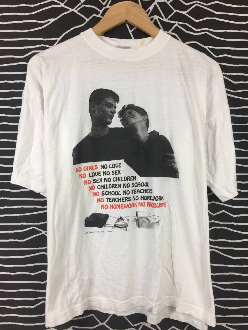 Vintage Vtg No Problems No Homeworks Quote Graphic European Tag Tee Size US L / EU 52-54 / 3 - 2 Thumbnail