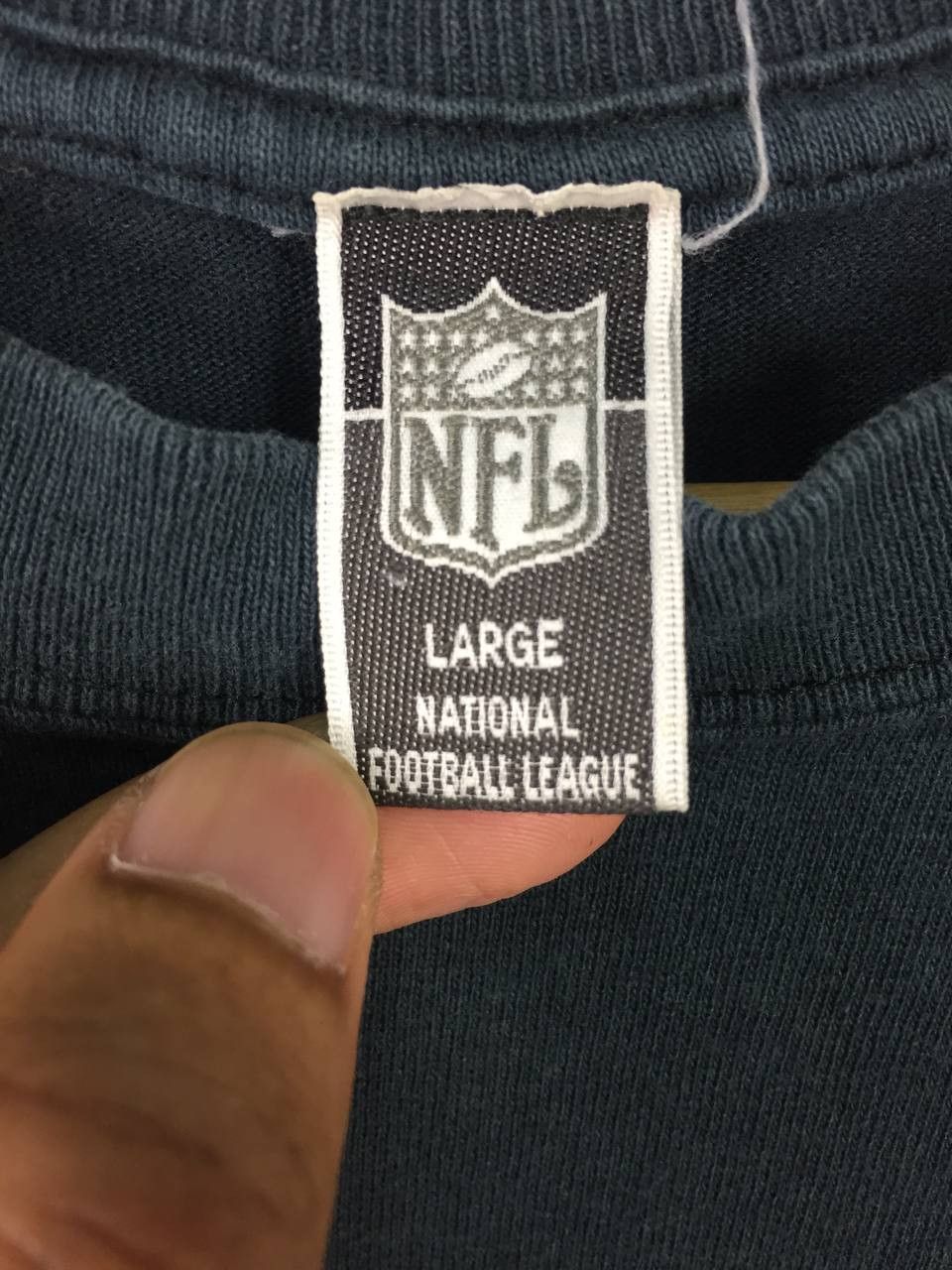NFL Vtg 90s LA Raiders NFL American Sport Tee Size US L / EU 52-54 / 3 - 6 Thumbnail