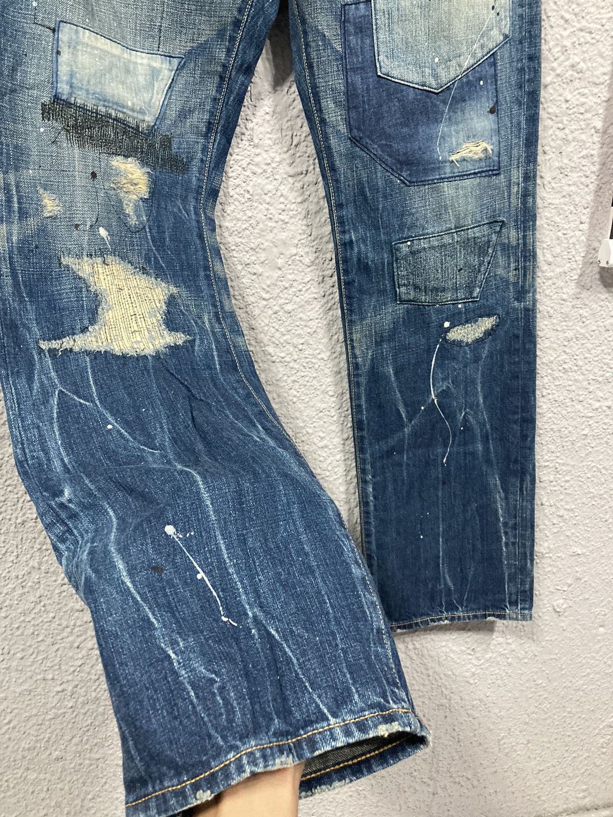 Sophnet. SLIM-STRAIGHT X-146 JEANS (PAINTED DAMAGE) + Patchwork Size US 33 - 5 Thumbnail