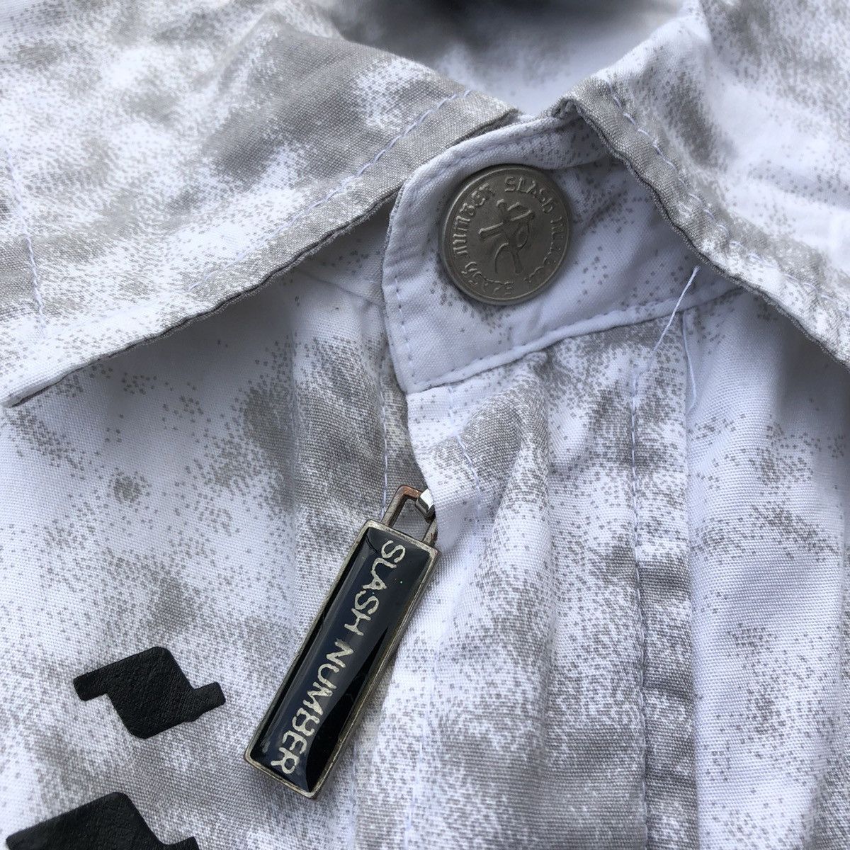 Japanese Brand × Vintage 🔥Sick🔥🇯🇵Slash Number Splash Acid Punk Design Zipper Shirts Size US L / EU 52-54 / 3 - 13 Thumbnail