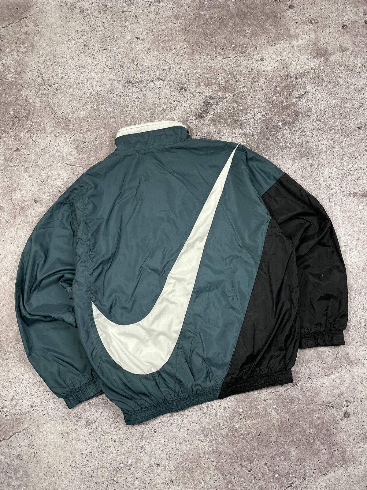 Nike Vintage 90s Nike Big Swoosh Nylon Jacket | Grailed