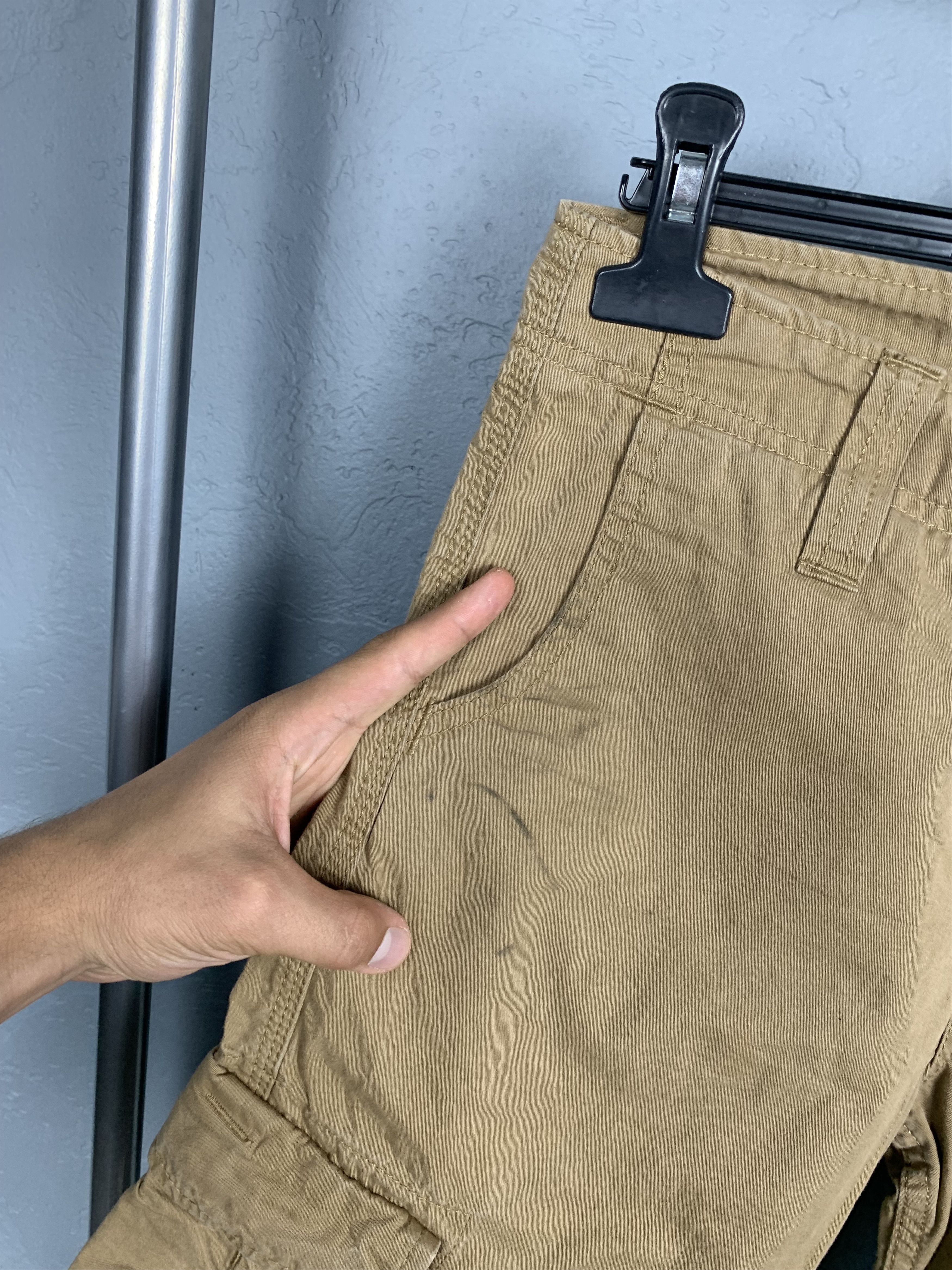Carhartt × Vintage Carhartt Vintage Mens Cargo Thrift Bermuda Shorts Size US 28 / EU 44 - 5 Thumbnail