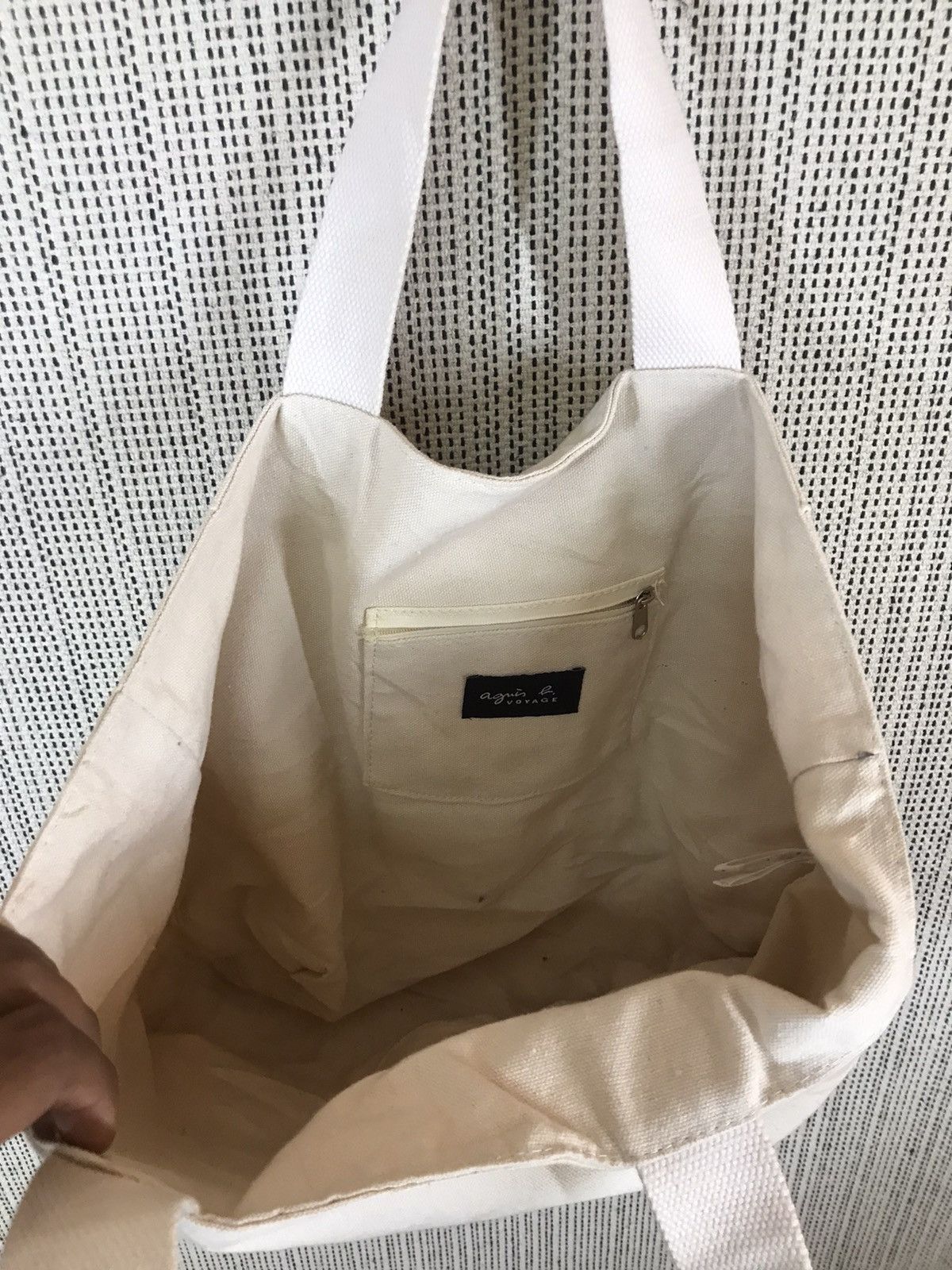 agnes b. ‼️AGNES B TOTE BAG SPELL OUT‼️ Size ONE SIZE - 3 Thumbnail