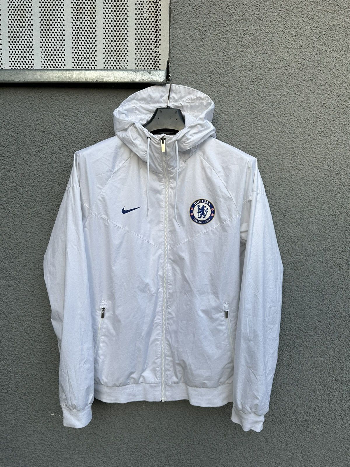 Chelsea Chelsea Soccer Nike Nike Chelsea FC Windrunner Men s Jacket White 919580 100 Grailed
