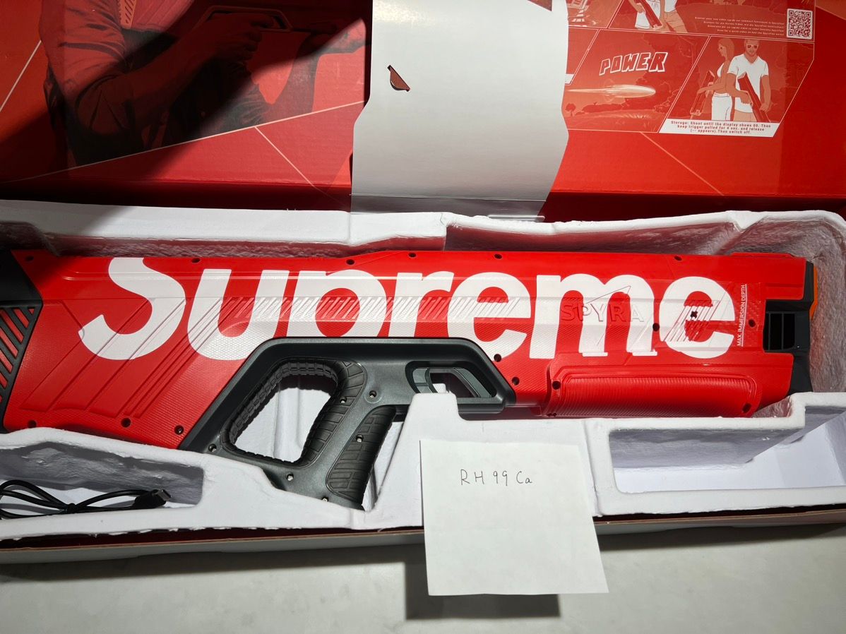 Supreme Supreme x Spyra Two Limited Edition Water Blaster Red