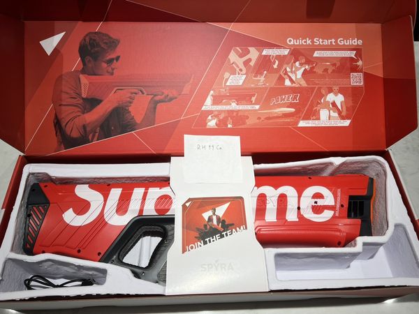 Supreme SpyraTwo Water Blaster Red