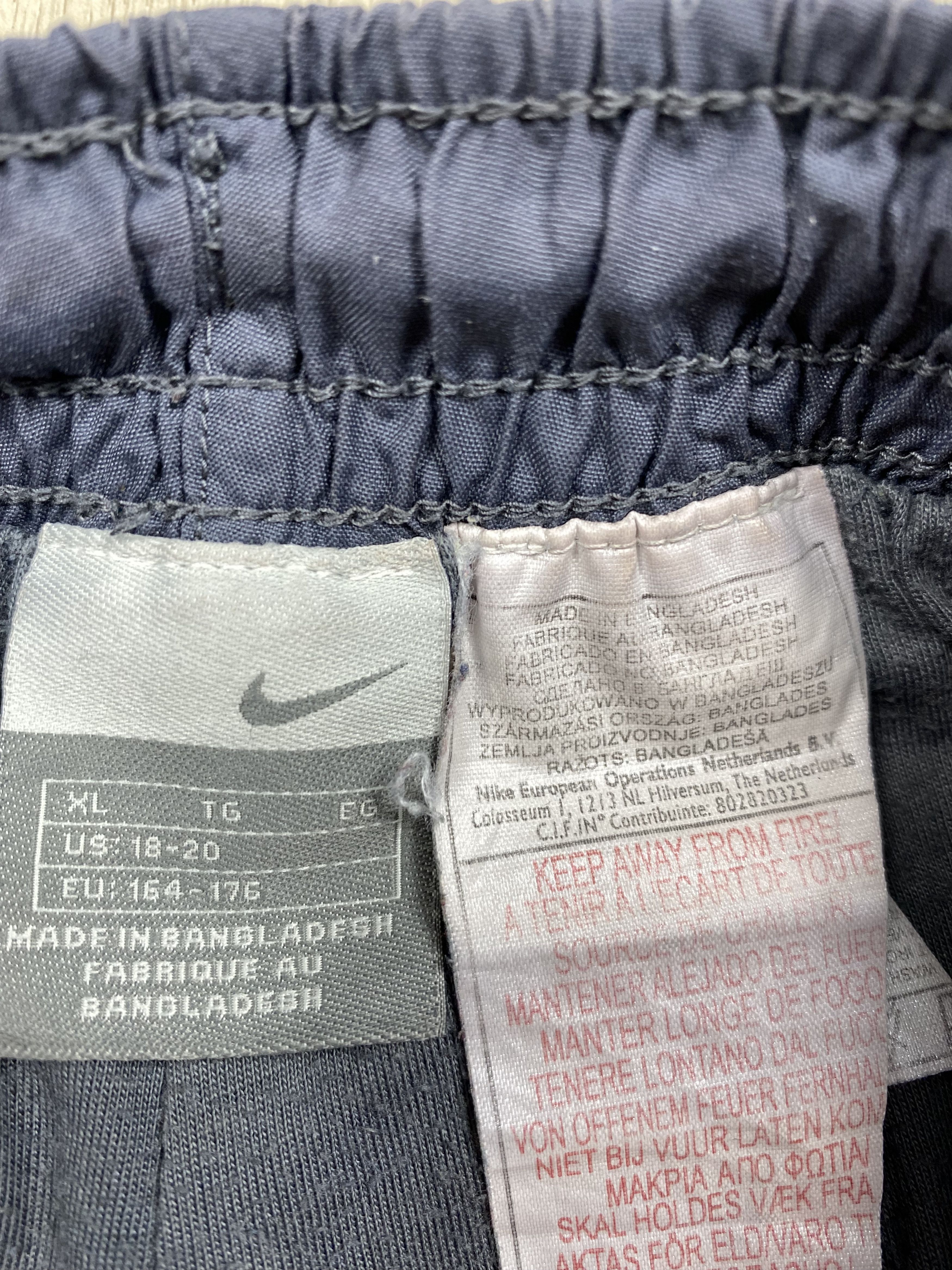 Nike Nike Vintage Mens Nylon Pants Drill style Y2K Size US 30 / EU 46 - 6 Thumbnail