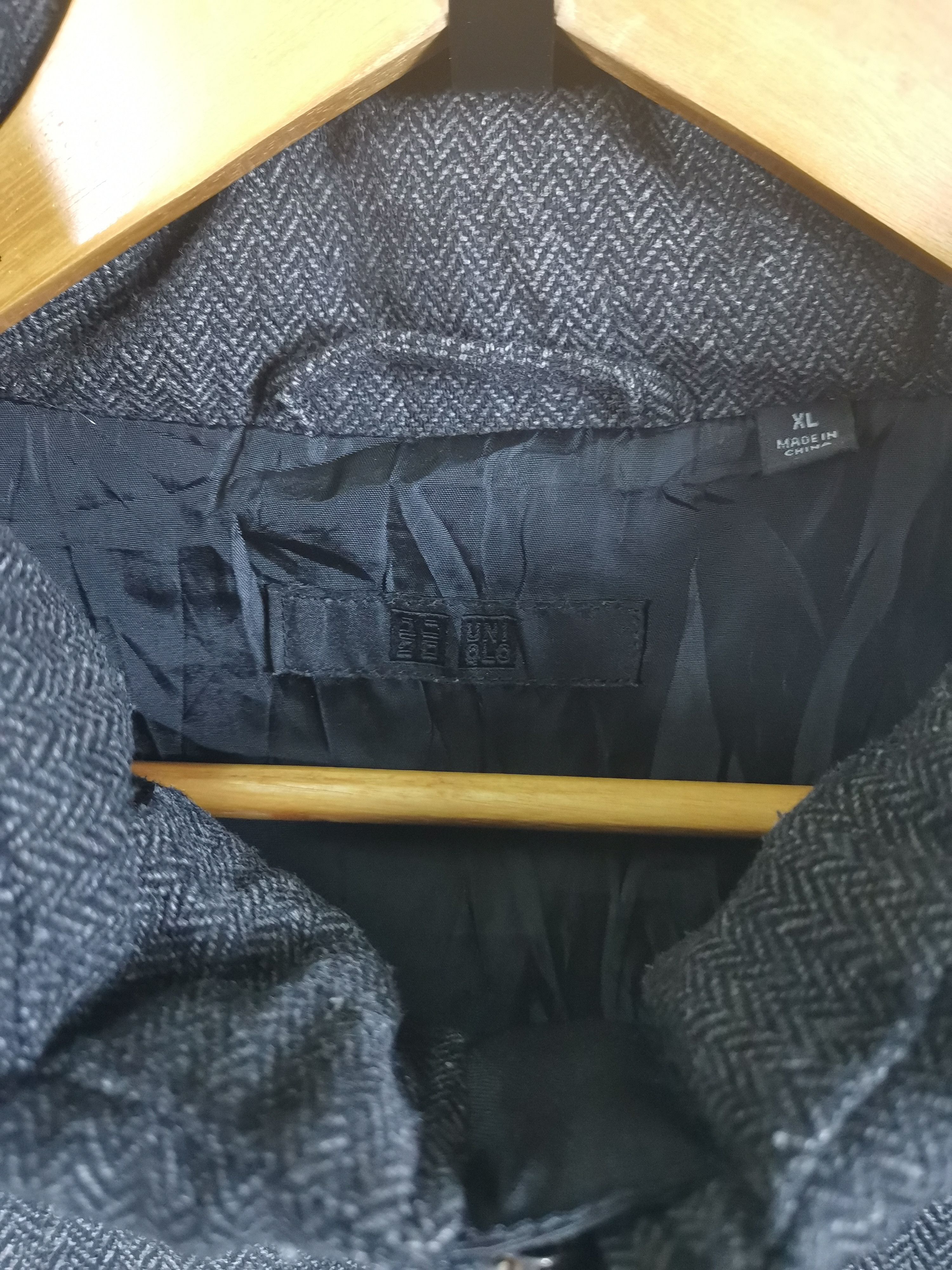 Japanese Brand Vintage Japanese Brand Uniqlo Puffer Vest Jacket Size US M / EU 48-50 / 2 - 3 Thumbnail