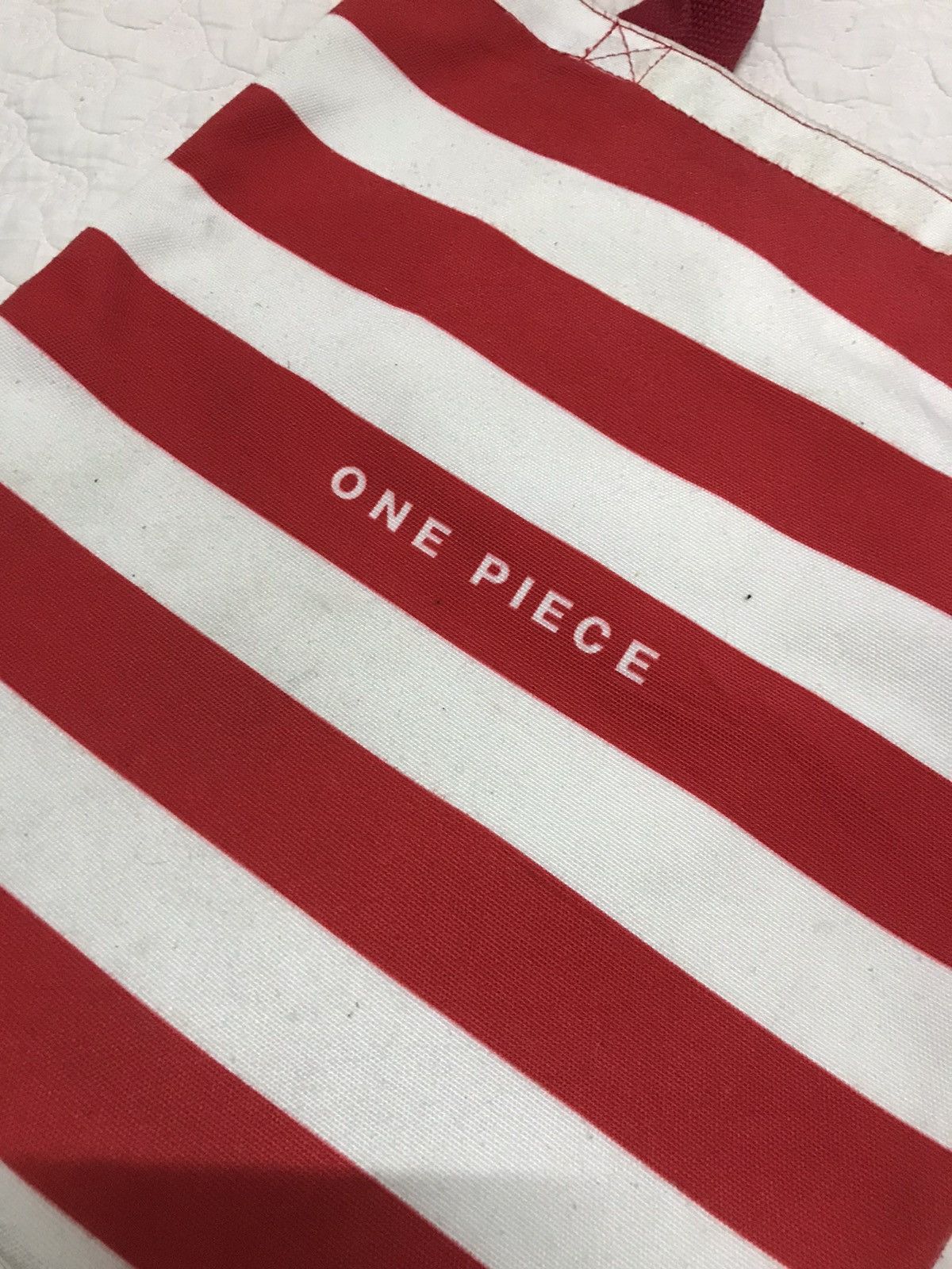One Piece Tote bag
